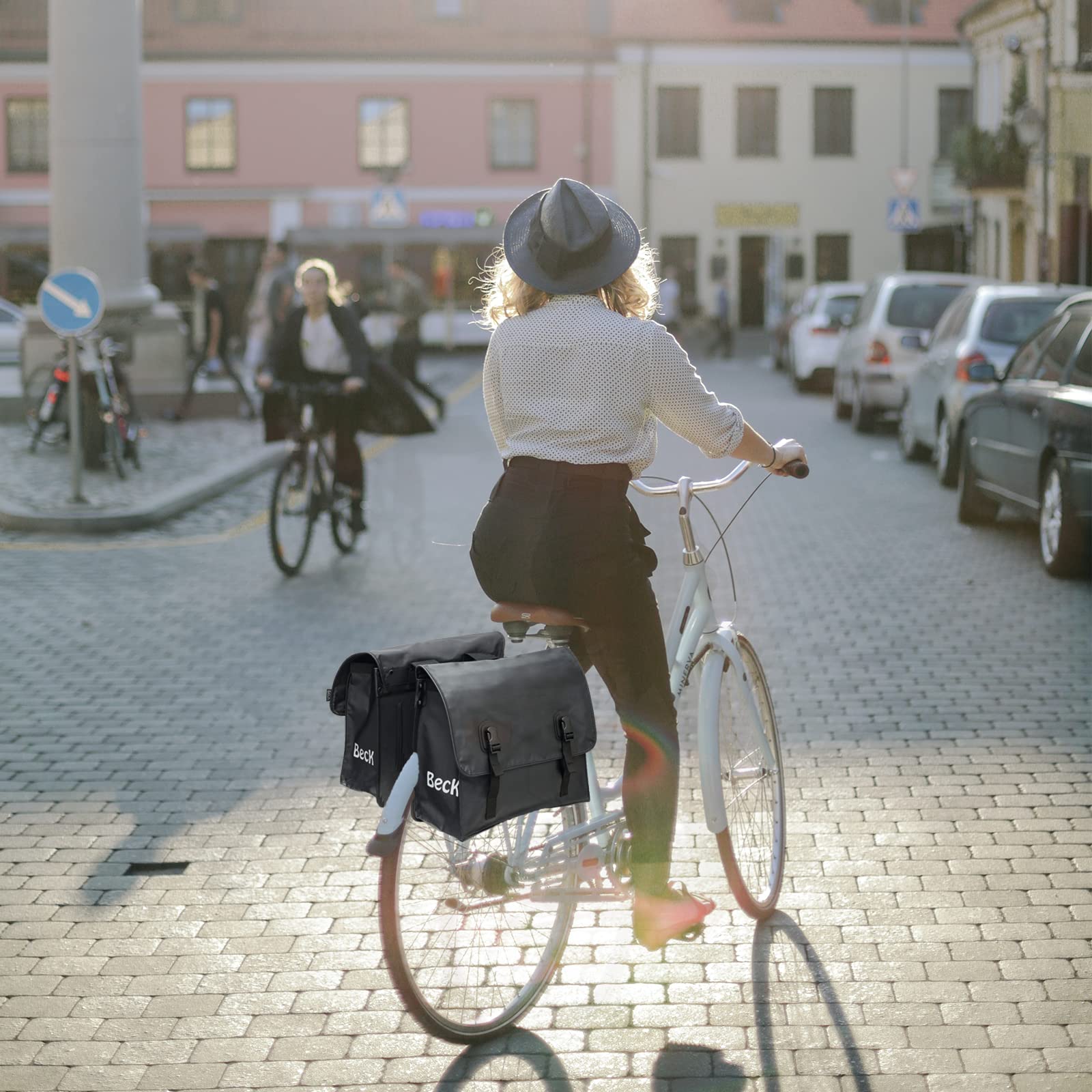 Sacoche Porte-Bagages Willex Beck Classic Pois Blanc – Imperméable, Robuste, Double Poches, Fixation Rapide Vélo