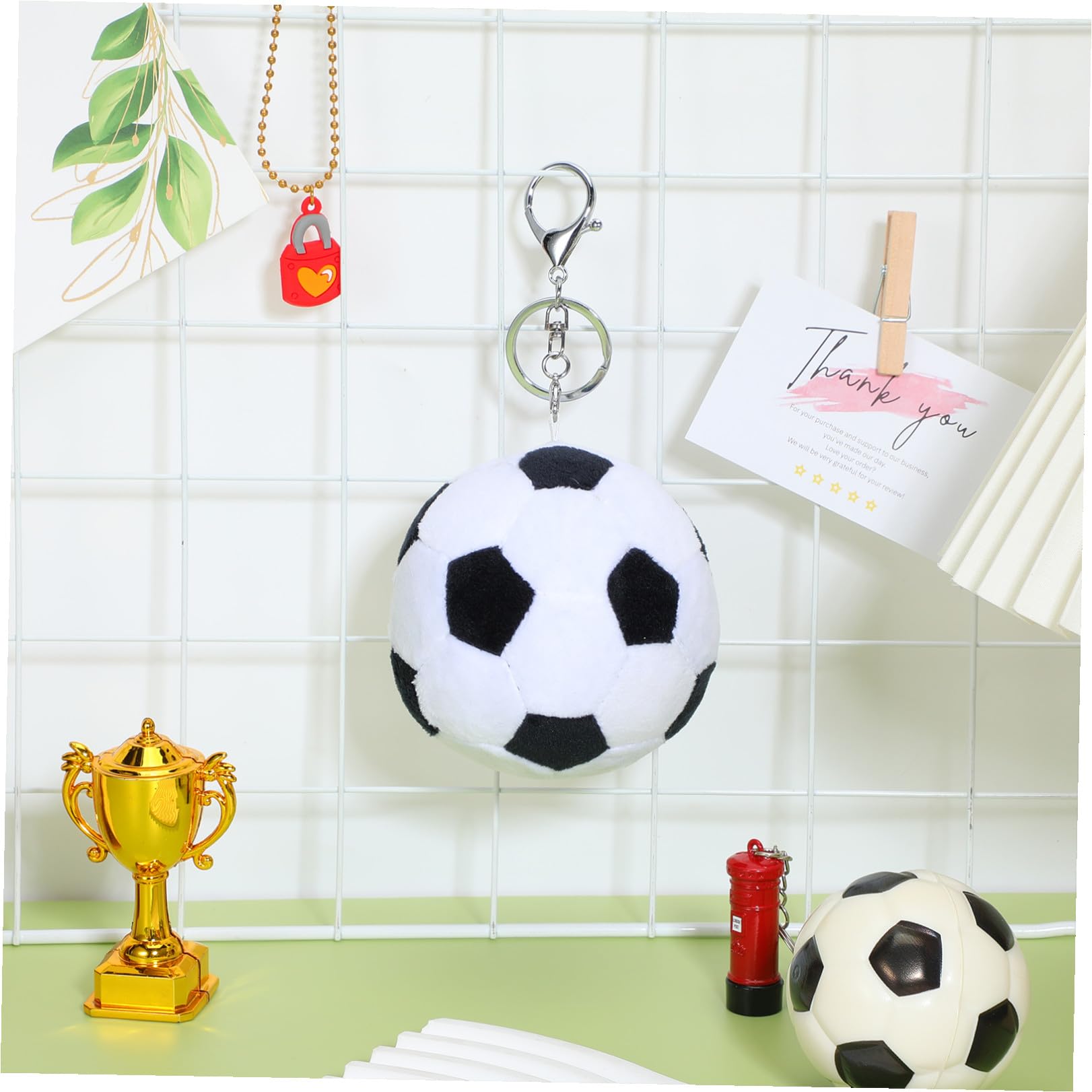 ABOOFAN Calcio a Forma di Pallone da Calcio in Peluche Portachiavi Resistente e Unico Superficie Morbida e Comoda come Decorazione per Borsa e Regalo per Ragazzo Ragazza