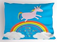 Vista 57 de Lunarable Funda de almohada de dibujos animados, corona blanca sobre fondo rosa, tiara gráfica de dibujos animados, estampado de letras de palabras