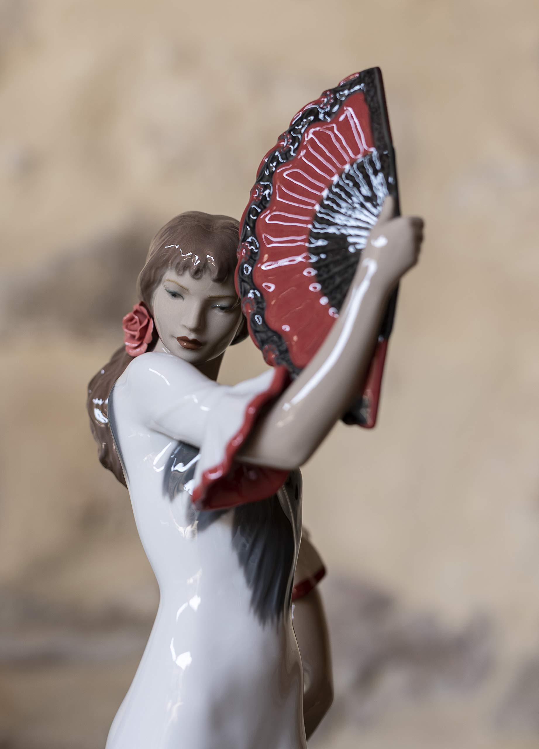 Amazon.co.jp: LLADRo' 情熱と魂 フラメンコ 女性 フィギュア 60周年