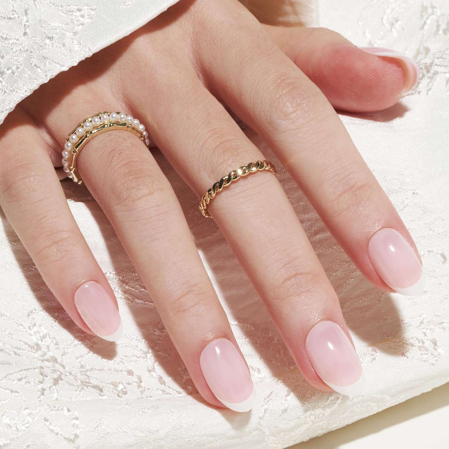 GLAMERMAID Pink French Tip Press on Nails Short Oval, Nude Fake Nail Round