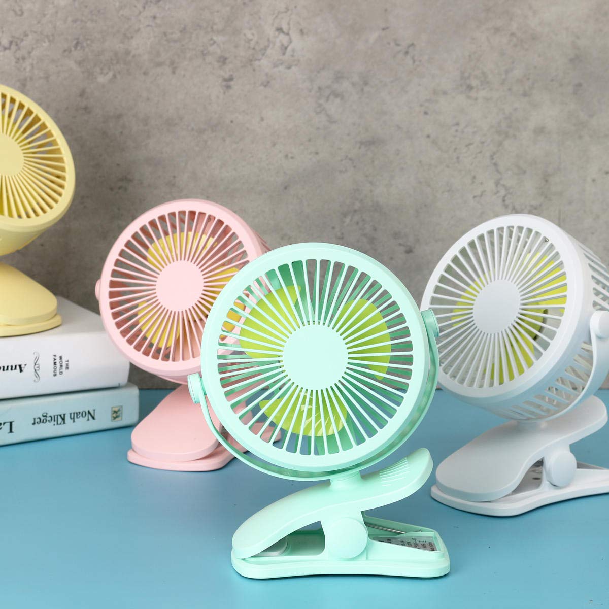 Mini Ventilateur Portable avec 3 Vitesses Réglables, Batterie