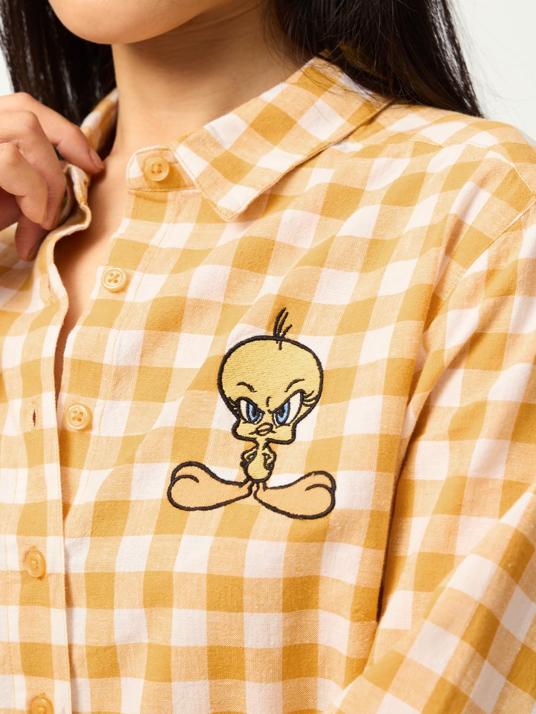 The Souled Store Looney Tunes: Tweety Donne e Ragazze Maniche Piene Colletto Giallo A Scacchi Misto Cotone Lino Vestibilità Regolare Leggero Pop-Culture Camicia Ricamata per Abbigliamento Casual