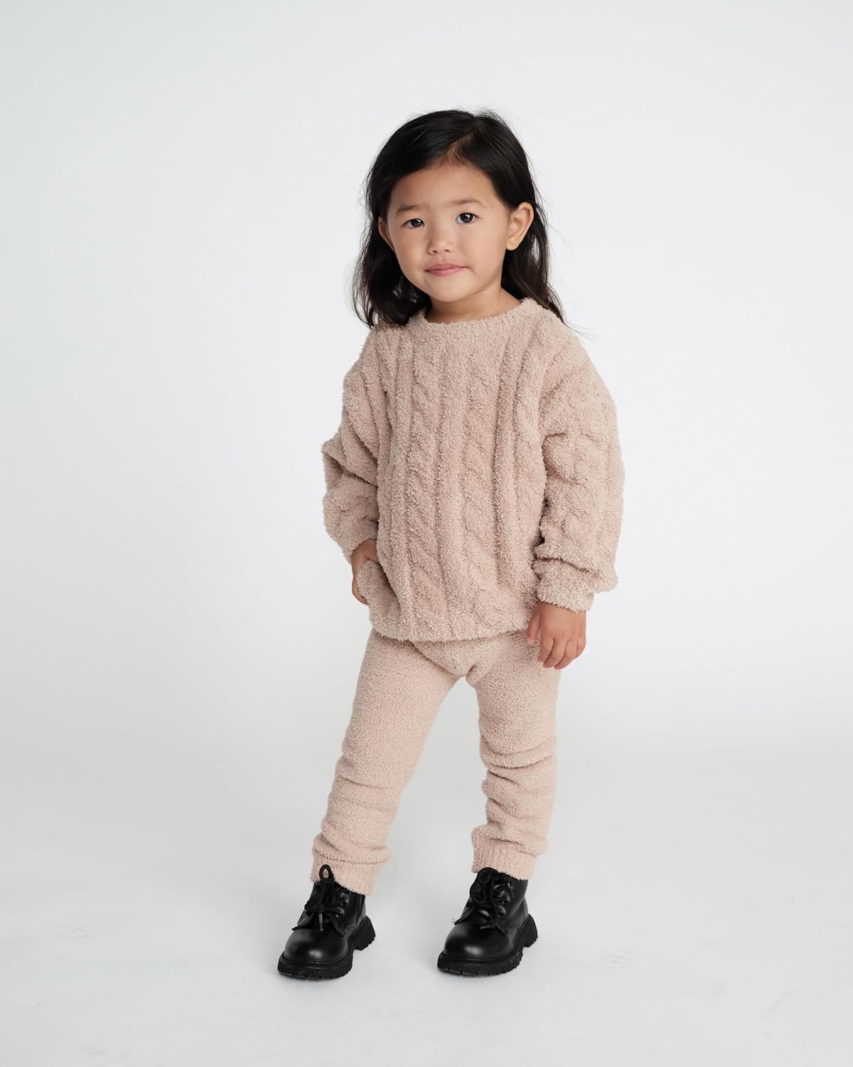 7 A.M. 7AM Boxy Sweater Cable Fuzzy