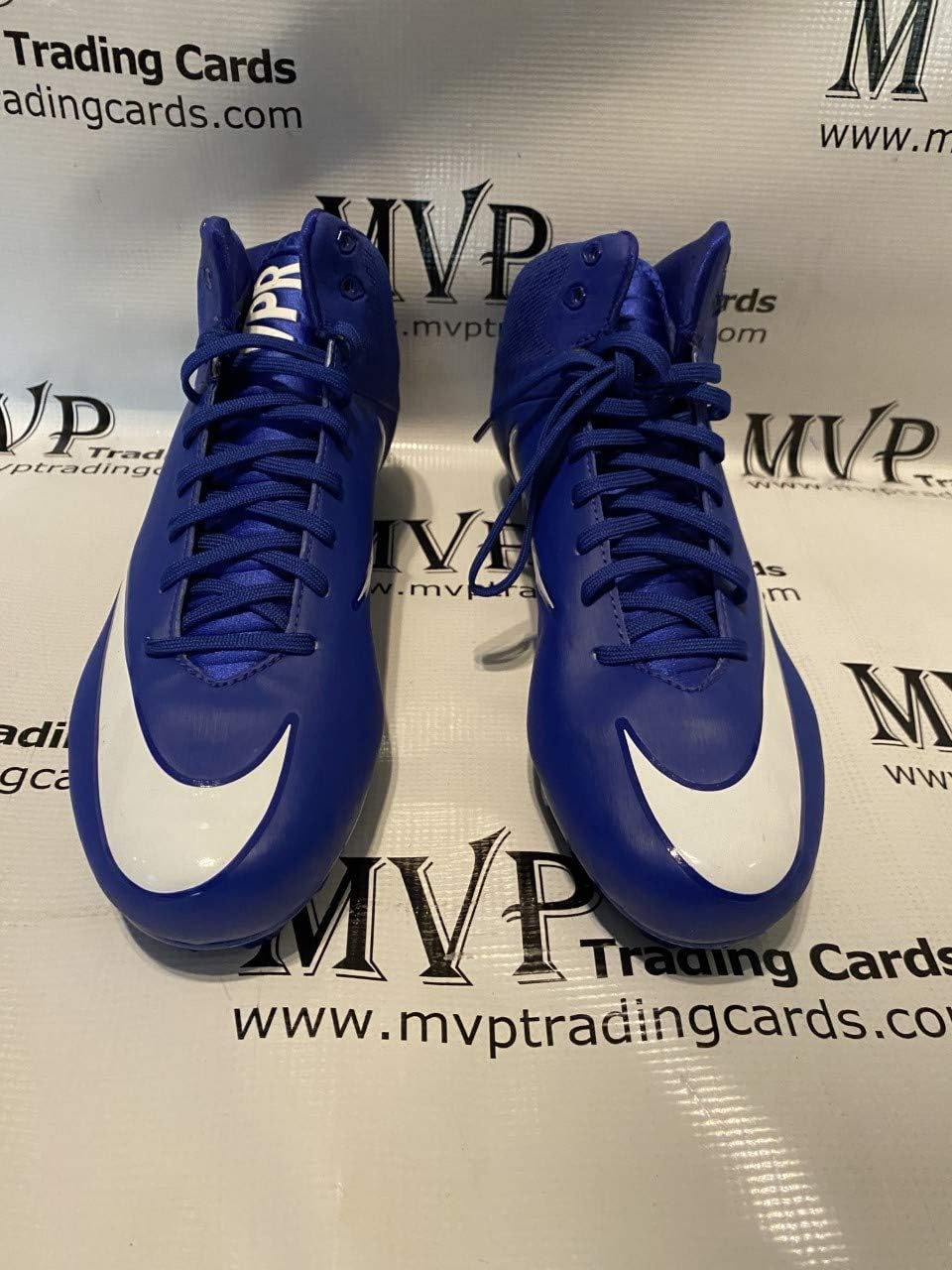 Beckett Authentic Cam Akers Rookie Autograph Football Cleats w/Horns Up! Inscription