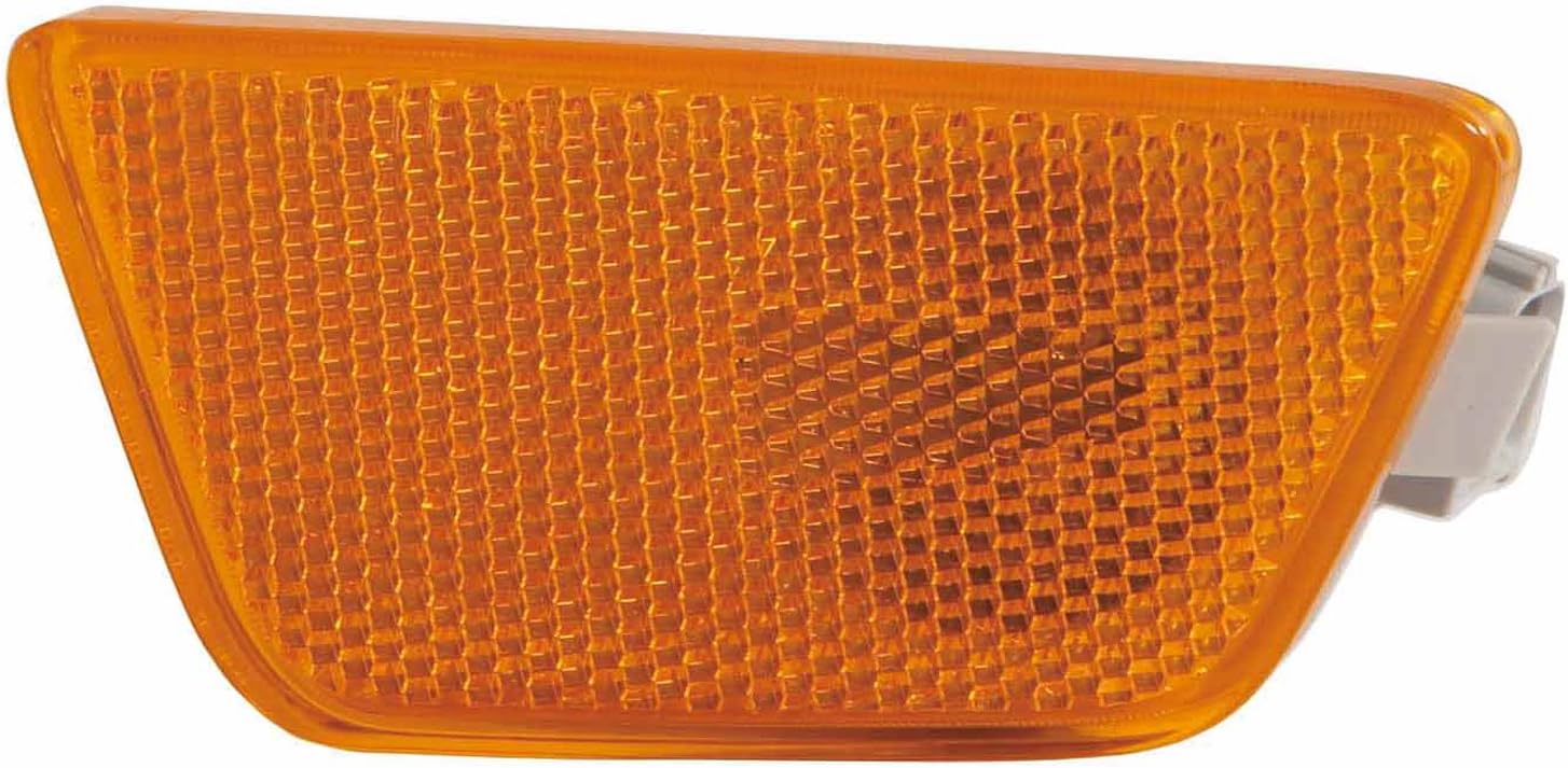 OE Replacement Side Marker Light Assembly CHEVROLET CRUZE 2011-2015 (Partslink GM2551198)