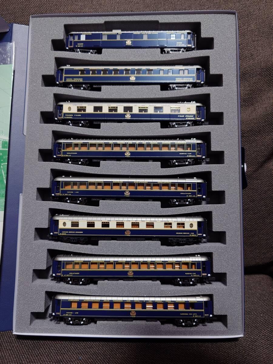 KATO 10-1230 オリエントエクスプレス'88 (パリ〜香港) 8両基本セット