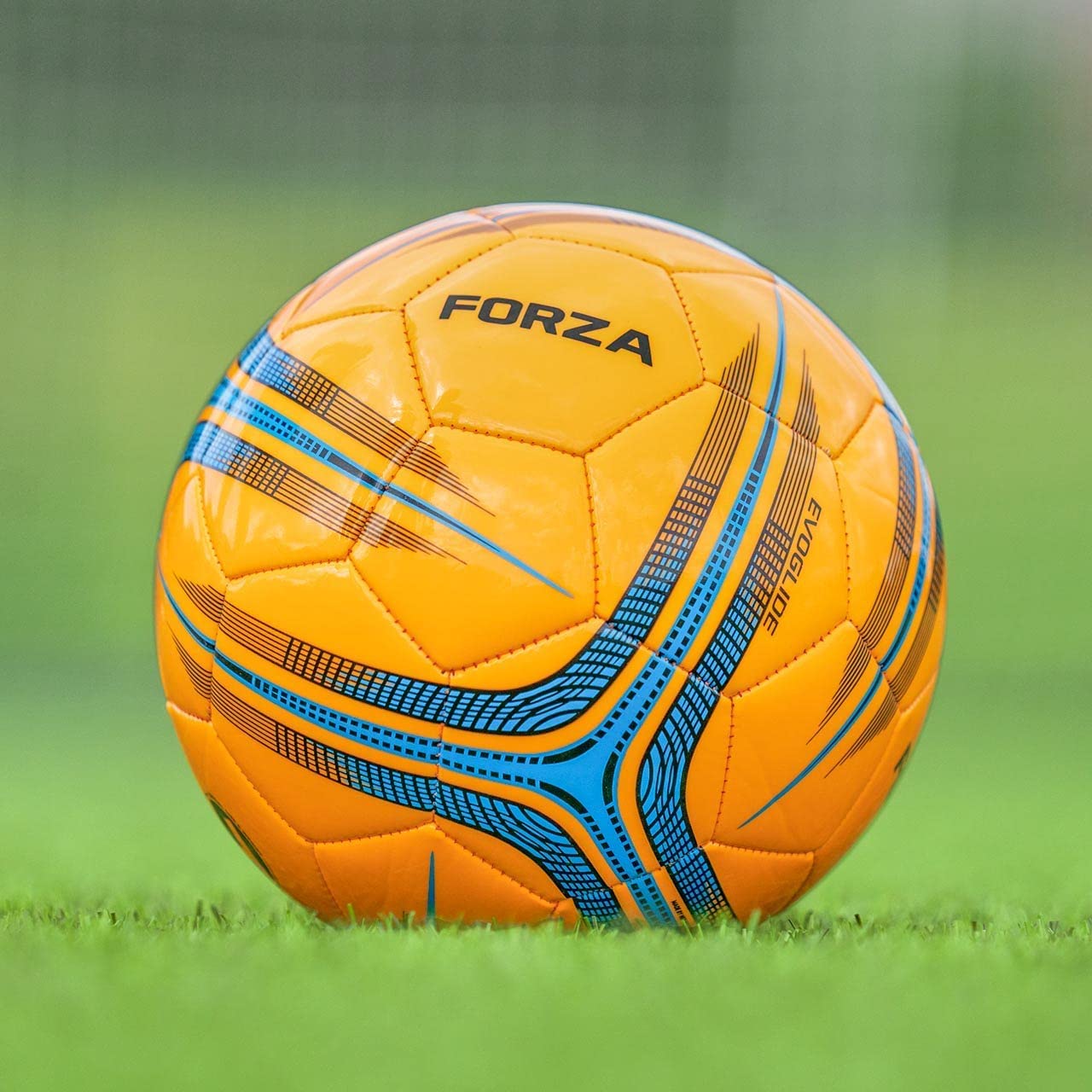 FORZA Piłki nożne i torba do przenoszenia [12 sztuk] | 12 piłek piłkarskich z siatkową torbą do przechowywania | różne rodzaje piłek do meczów piłki nożnej i treningu (rozmiar 3, piłki treningowe)