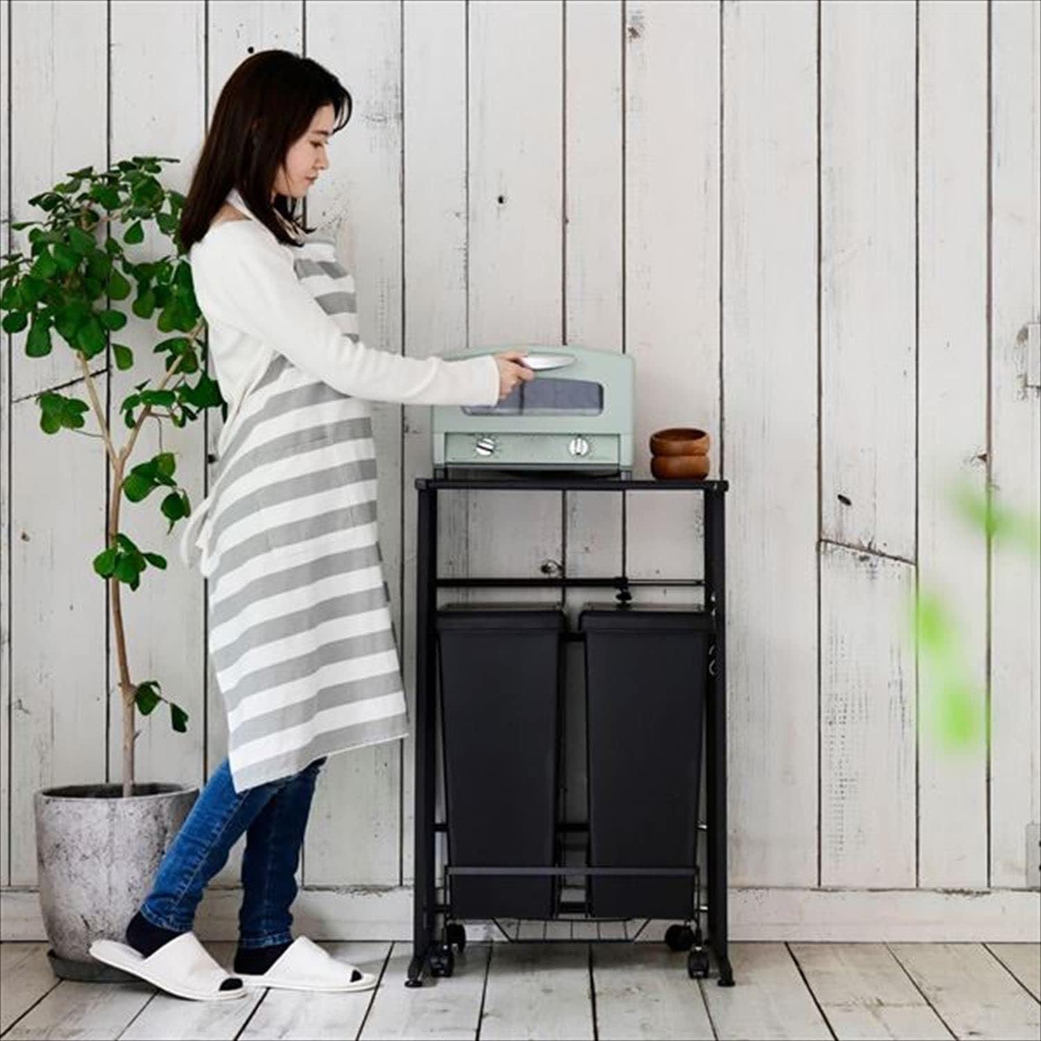 Amazon.co.jp: ゴミ箱上ラック 伸縮式 幅40-55×奥行45.5×高さ85 cm