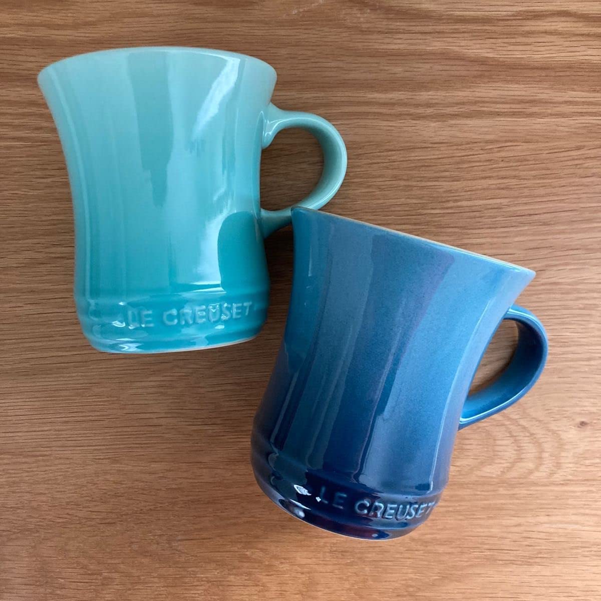 ル・クルーゼ　BOSS マグカップ2個　プレート２枚　ココット　セット Amazon.co.jp: マグカップ 2個 プレート 2枚 ココット 5点セット