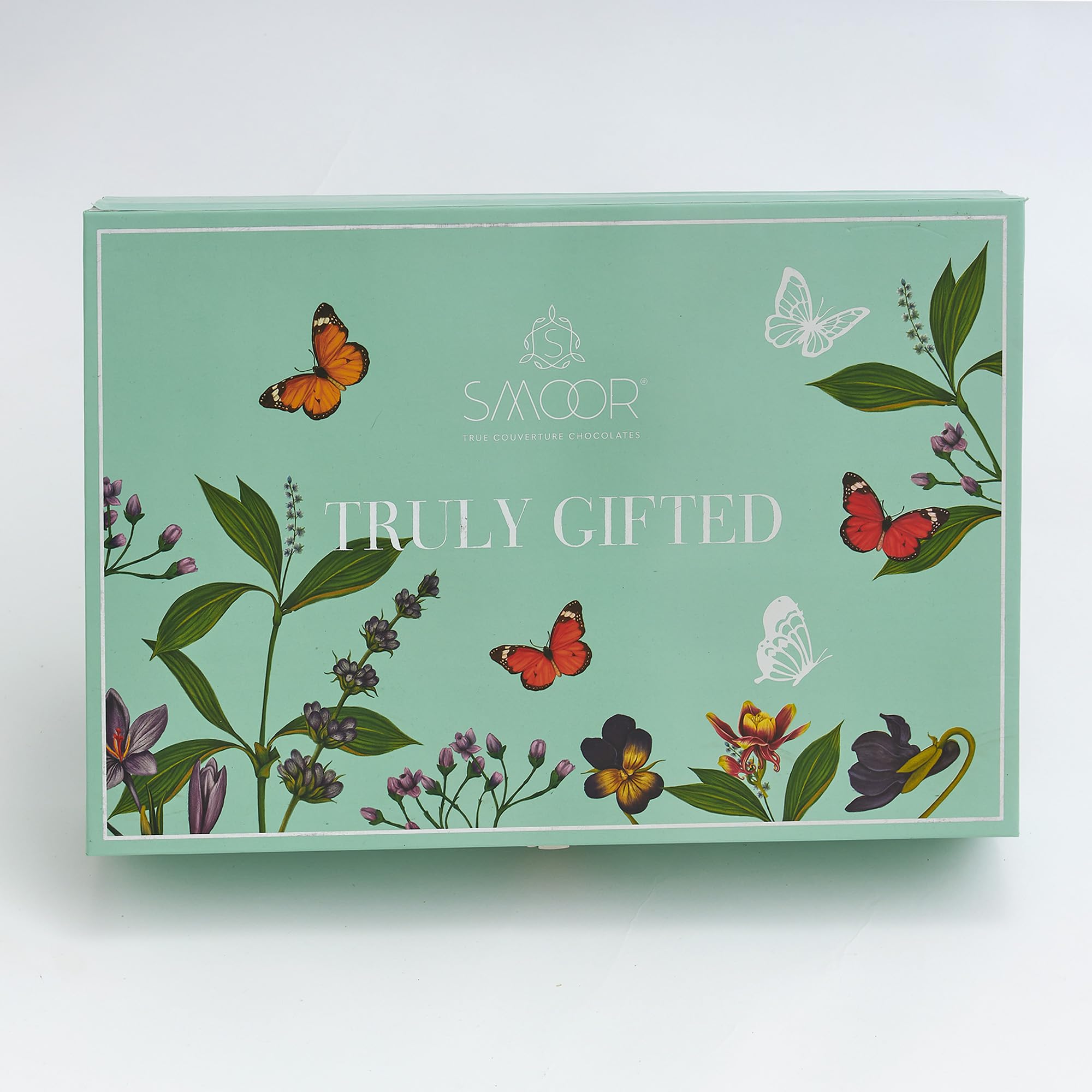 SMOOR Aura Premium Chocolates Gift Box | Luxury Gift Hamper For Birthday, Anniversary, Mothers Day, Diwali Gift & Special Occasions | 855gm (B0D66BFF2P) Amazon Price History, Amazon Price Tracker
