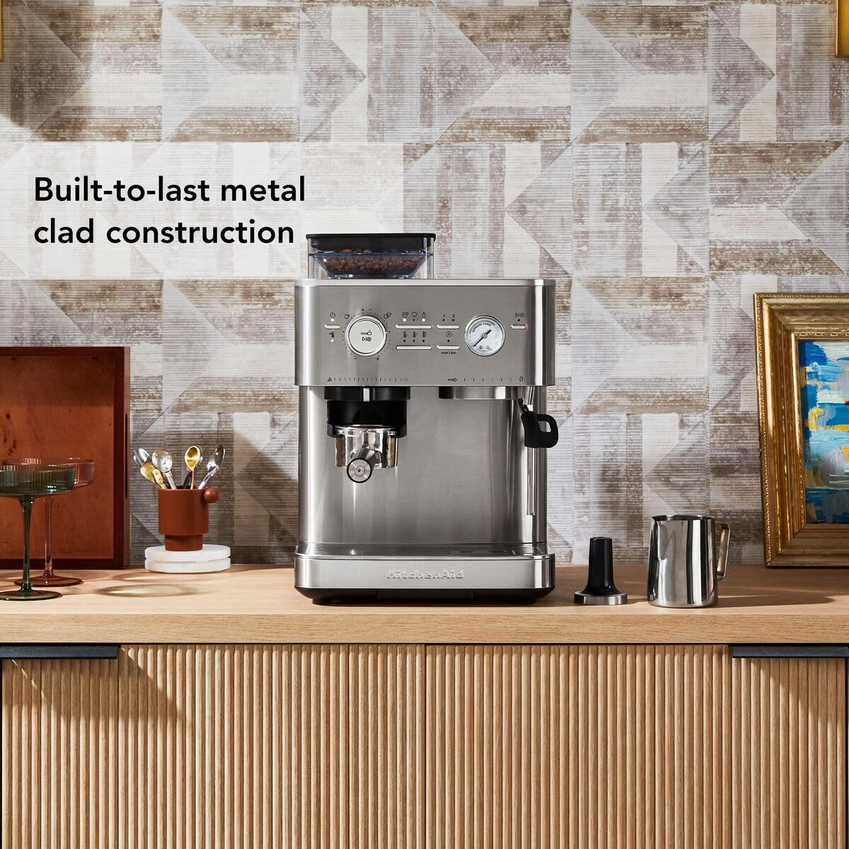 KitchenAid Macchina da caffè espresso semiautomatica con macinino integrato - 15 impostazioni di macinatura, controllo PID, pompa 15 bar, beccuccio vapore e design in acciaio inox - Acciacio