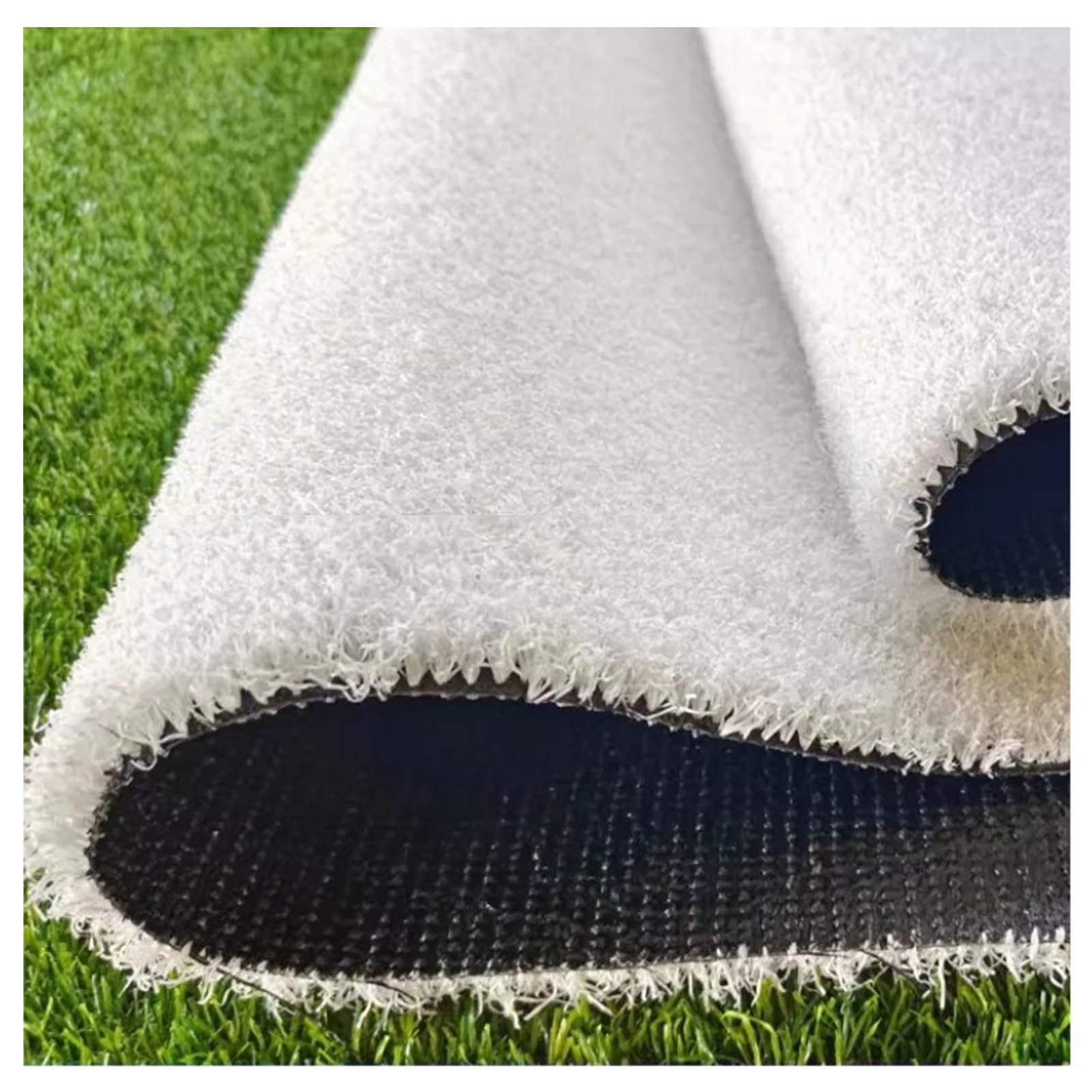 Tappeto in erba artificiale per esterni, con fori di drenaggio e retro in gomma, per giardino (lungo 1 m)