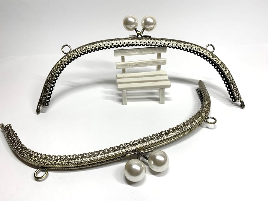 正絹絞りがま口 口金 『がまぐち用口金 丸型 縫い付けタイプ アンティーク H207