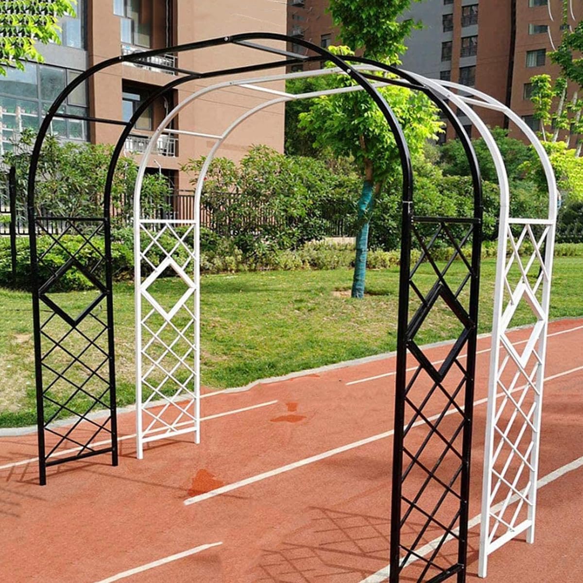 Arche de jardin pour mariage et grands événements en extérieur