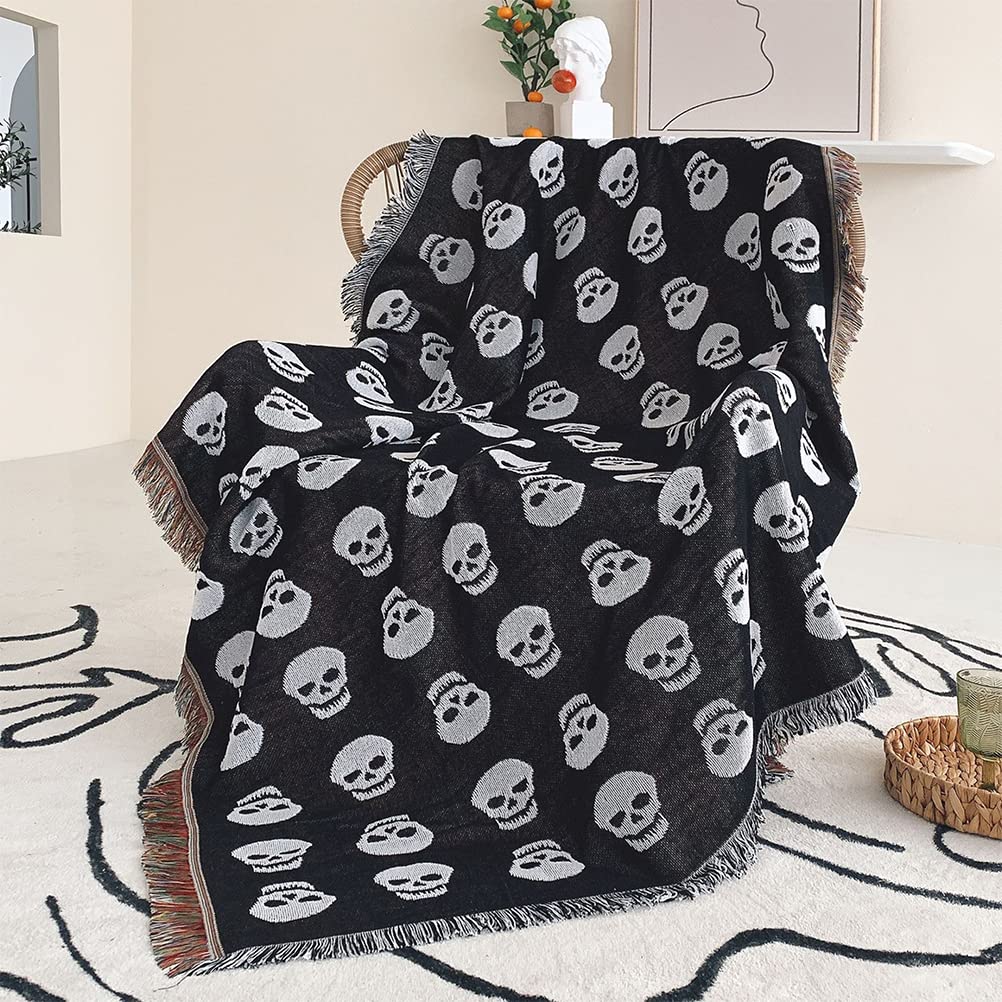 Amazon.com: tiowik Horror Style Halloween Skulls Throw Woven