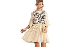 Feminine Flow: An Enchanting Boho Dress