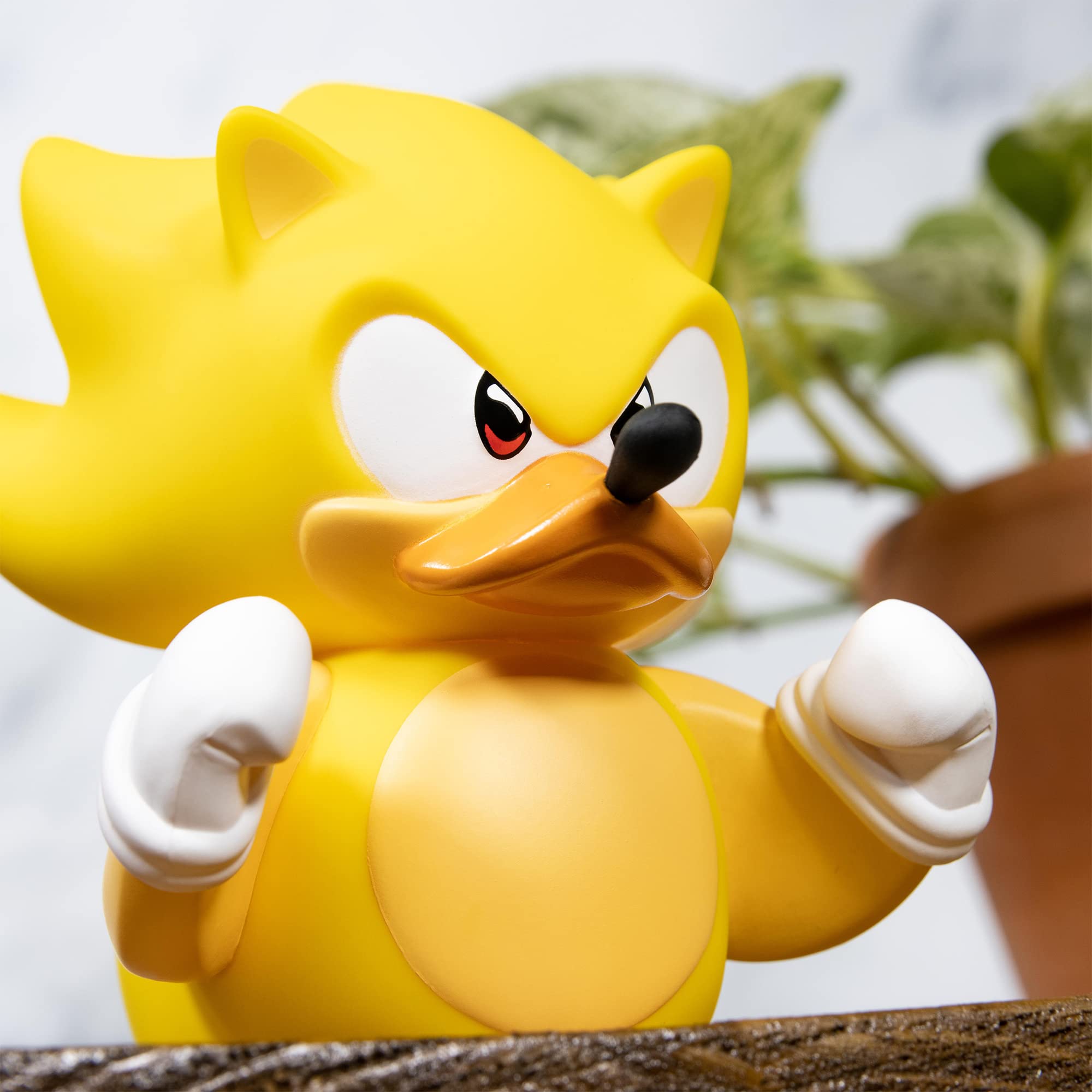 TUBBZ Boxed Edition Super Sonic Collectible Vinyl Rubber Duck Figure, Official Sonic The Hedgehog Merchandise, TV - Image 3
