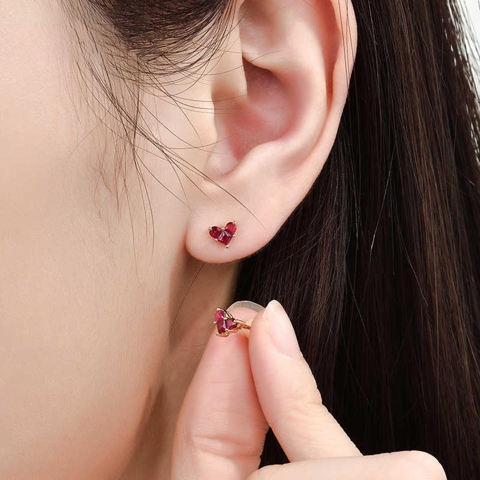 9-karatowe żółte złoto, trzy kamienie w kształcie serca, kolczyki damskie, rubin 0,46 ct, prawdziwe złoto 9 K
