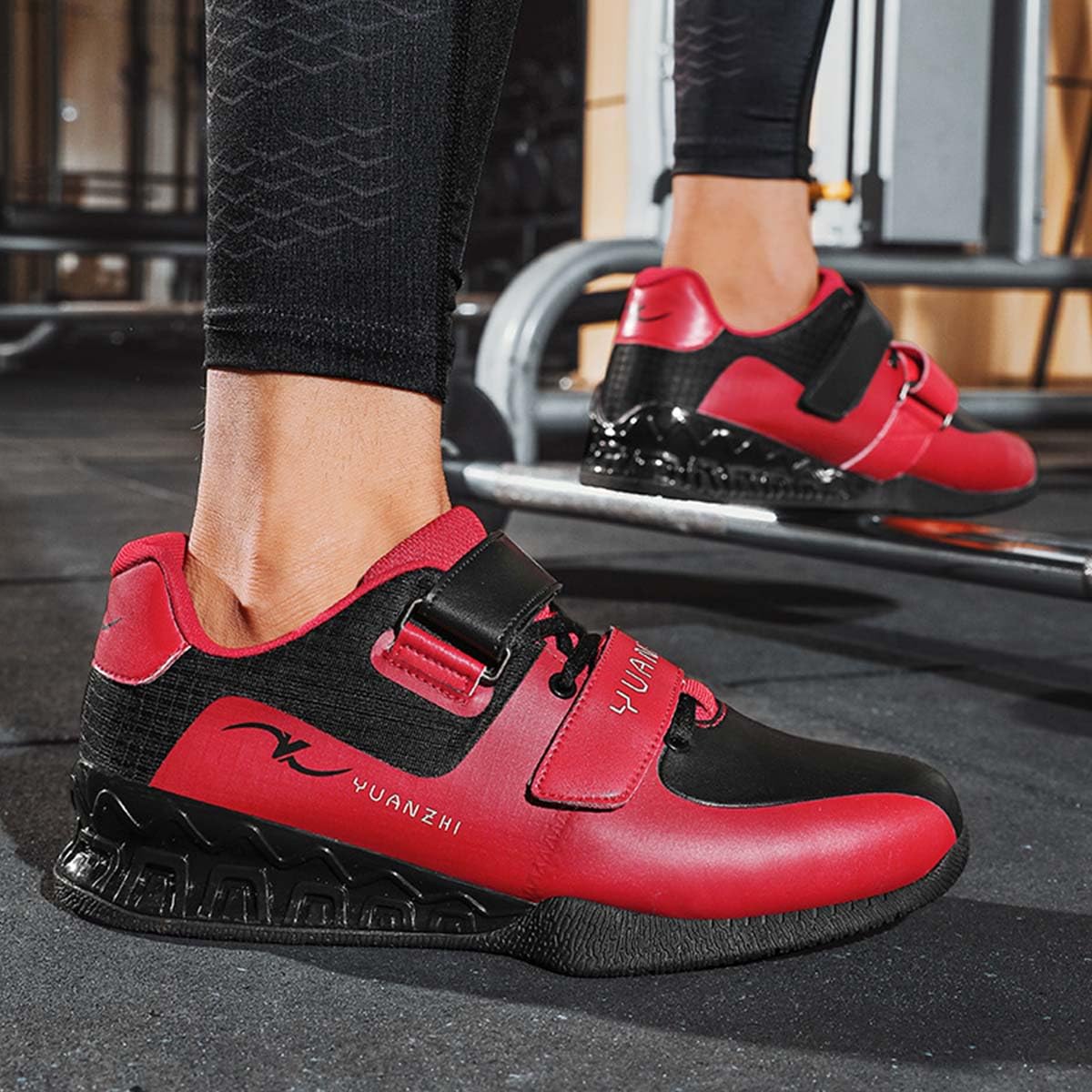 Chaussures d'haltérophilie pour Homme et Femme Chaussures de soulevé de Terre Antidérapante Chaussures De Musculation De Squat avec Talon de 3cm