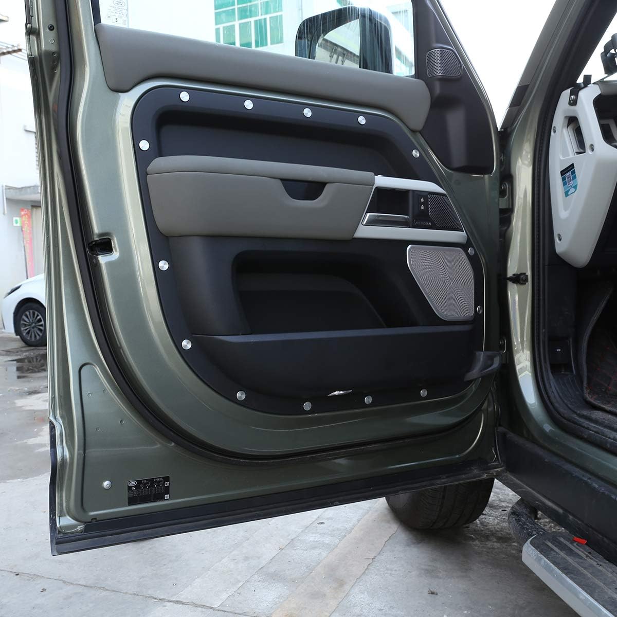 YIWANG Aluminum Alloy Door Screw Protector Cover Trim For Land Rover Defender 110 130 2020 2021 Car Interior Accessory (4-Door 56Pcs, Silver)
