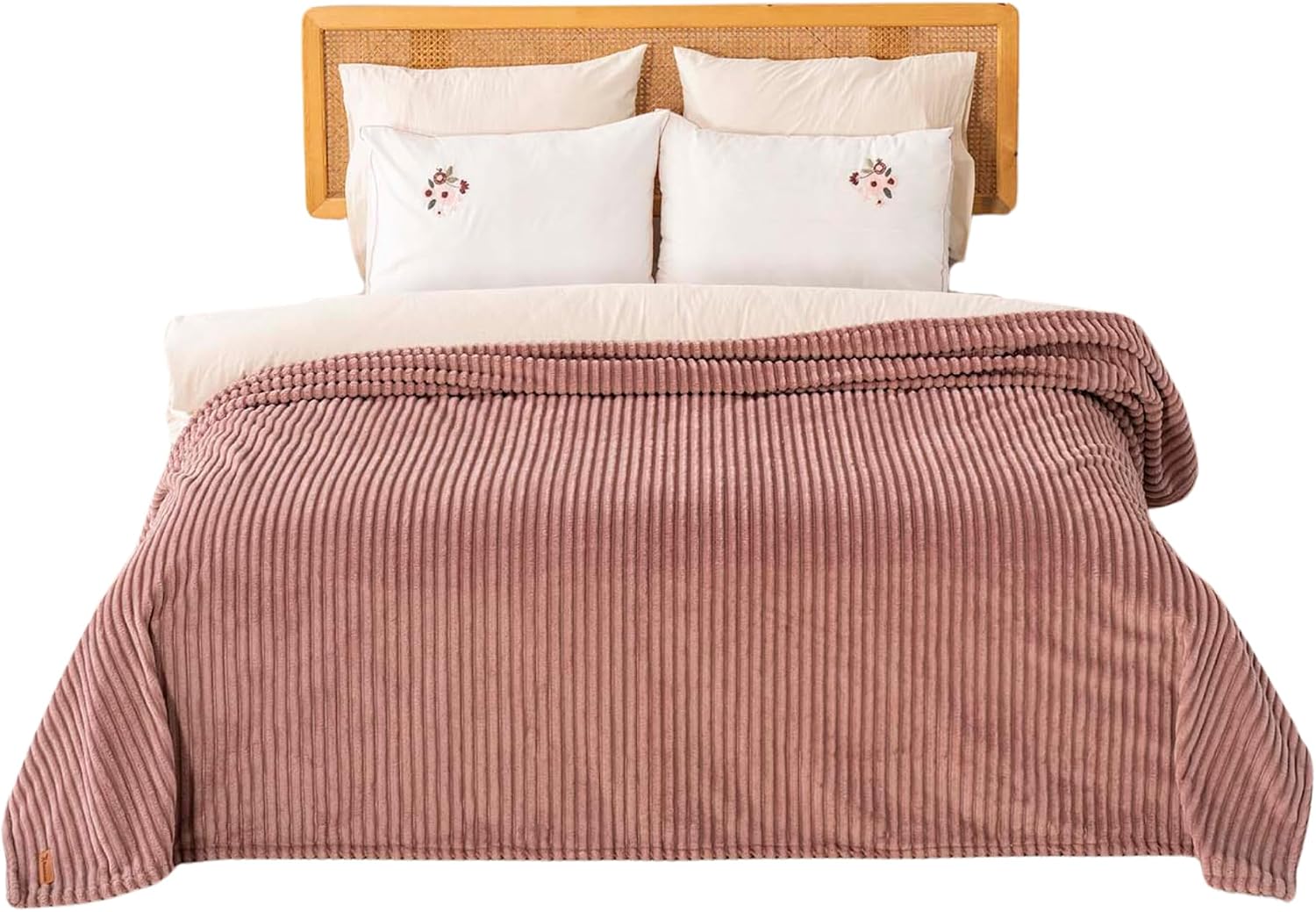 Large Soft Fleece Blanket for Bed & Couch | Cozy Double, Queen & King Size Throw for Adults & Couples | Warm Decorative Blanket, Idea for Women, Men, Teens & Families