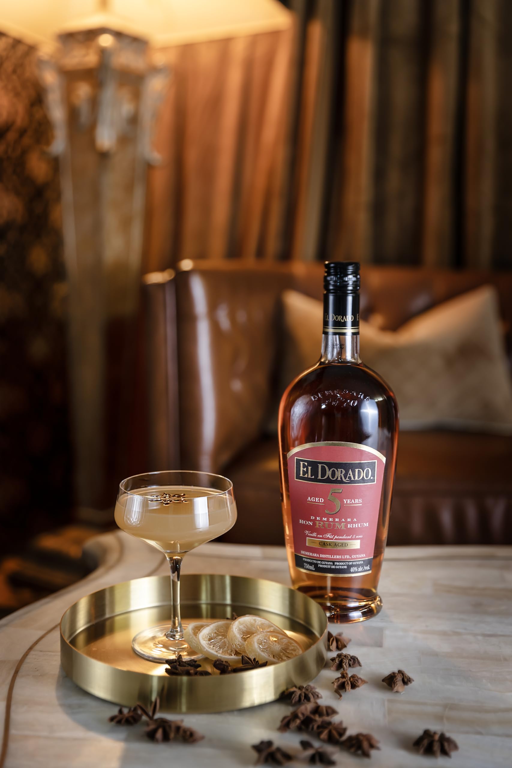 El Dorado, Rum 5 Years Old, 700 ml, Aroma di Caramello e Albicocche, Note Speziate di Caramello, Cioccolato Fondente e Zenzero, Invecchiato 5 anni in Guyana in Botti exBourbon, Idea Regalo, 40% Vol.