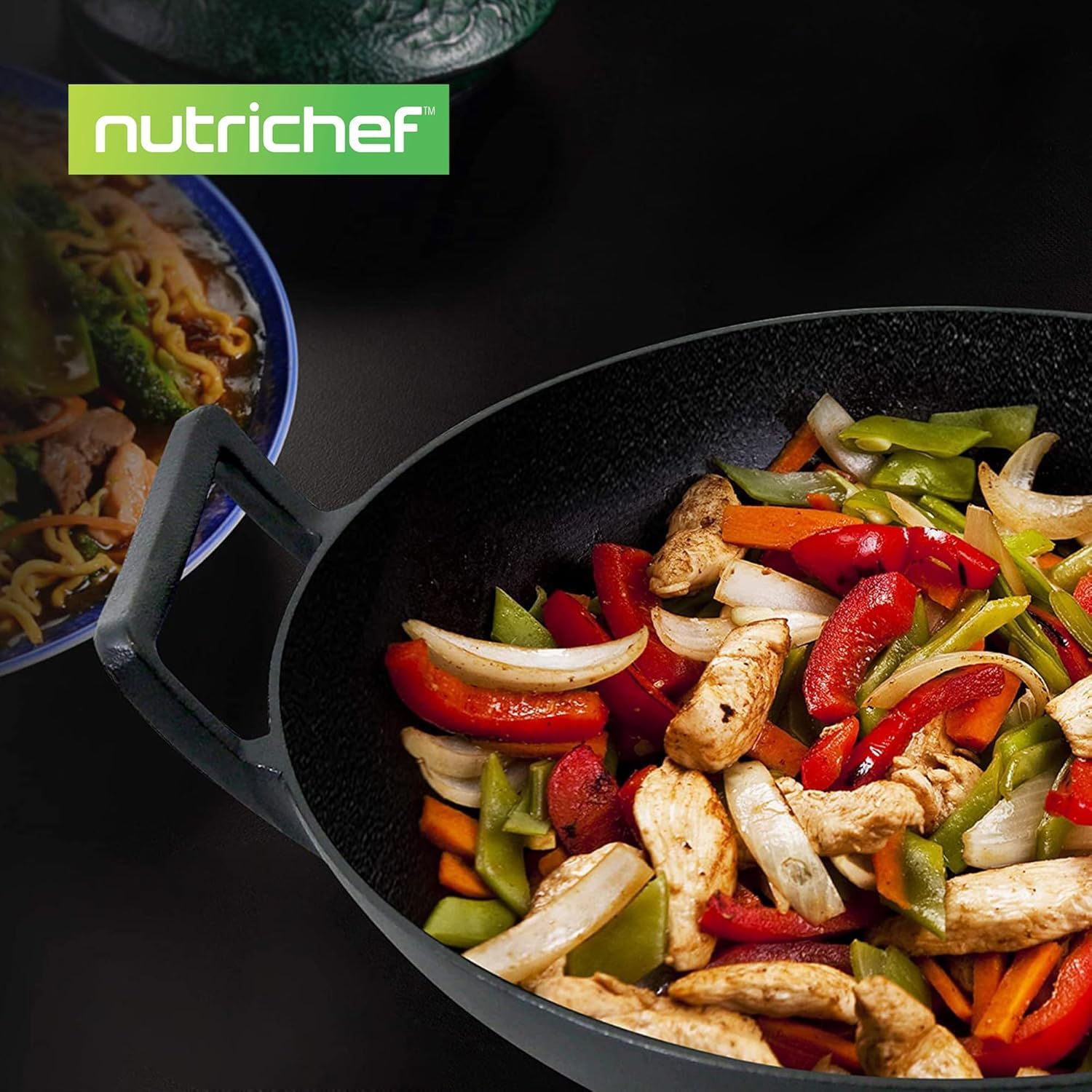 NutriChef Padella in Ghisa Pre-Stagionata da 5,5 Litri - Wok Antiaderente con Coperchio in Legno, per Piano Cottura Elettrico, Nero