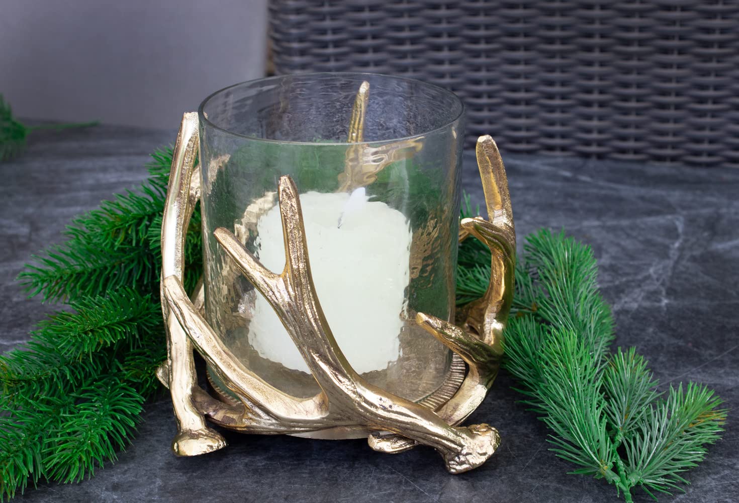 Windlicht Geweih mit Glaseinsatz Kerzenhalter Glaswindlicht Metall Gold edel Hirsch D=22 cm