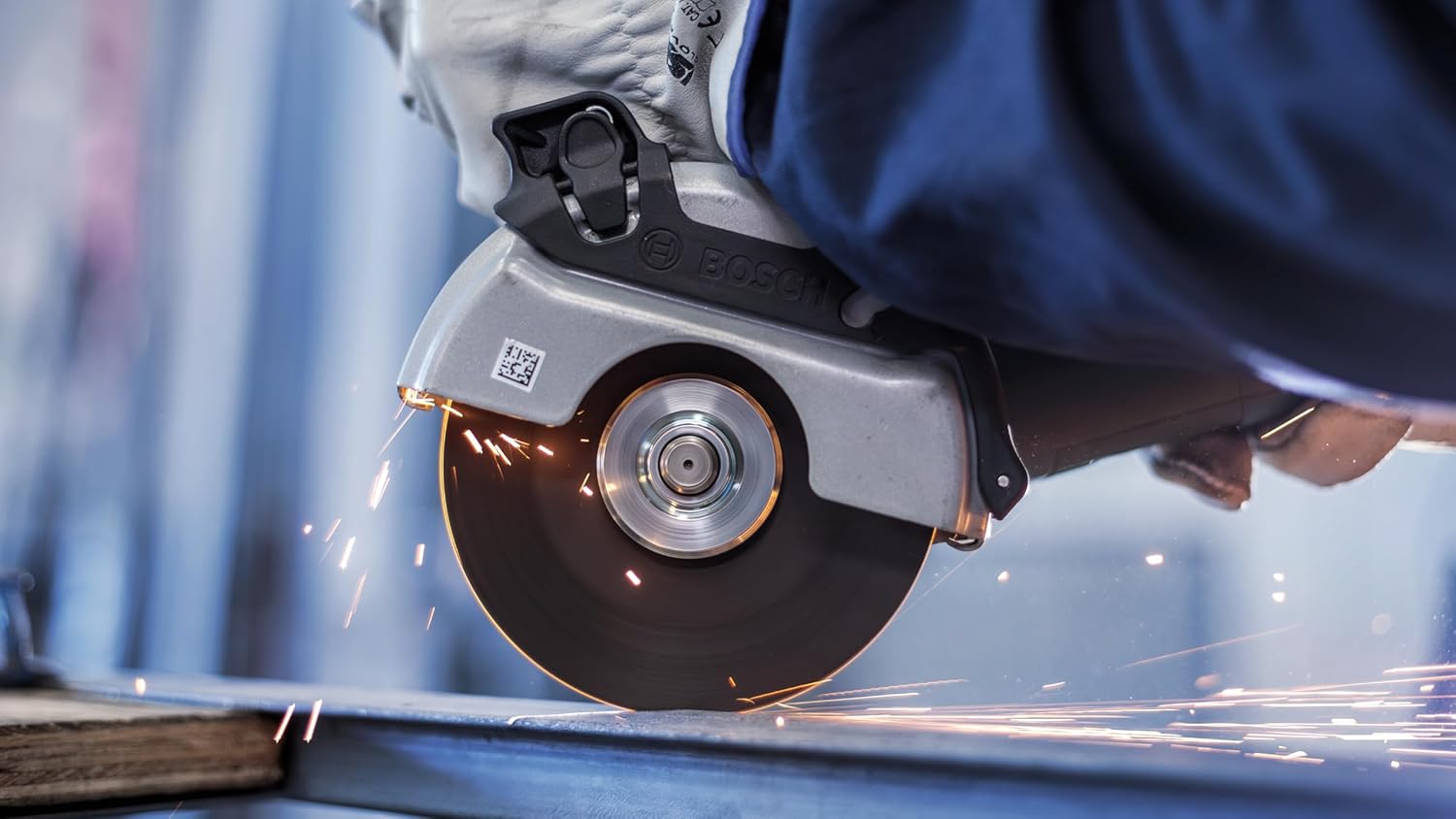 Bosch Professional INOX Straight Cutting Disc, Aluminum Oxide, Compatible with Angle Grinders