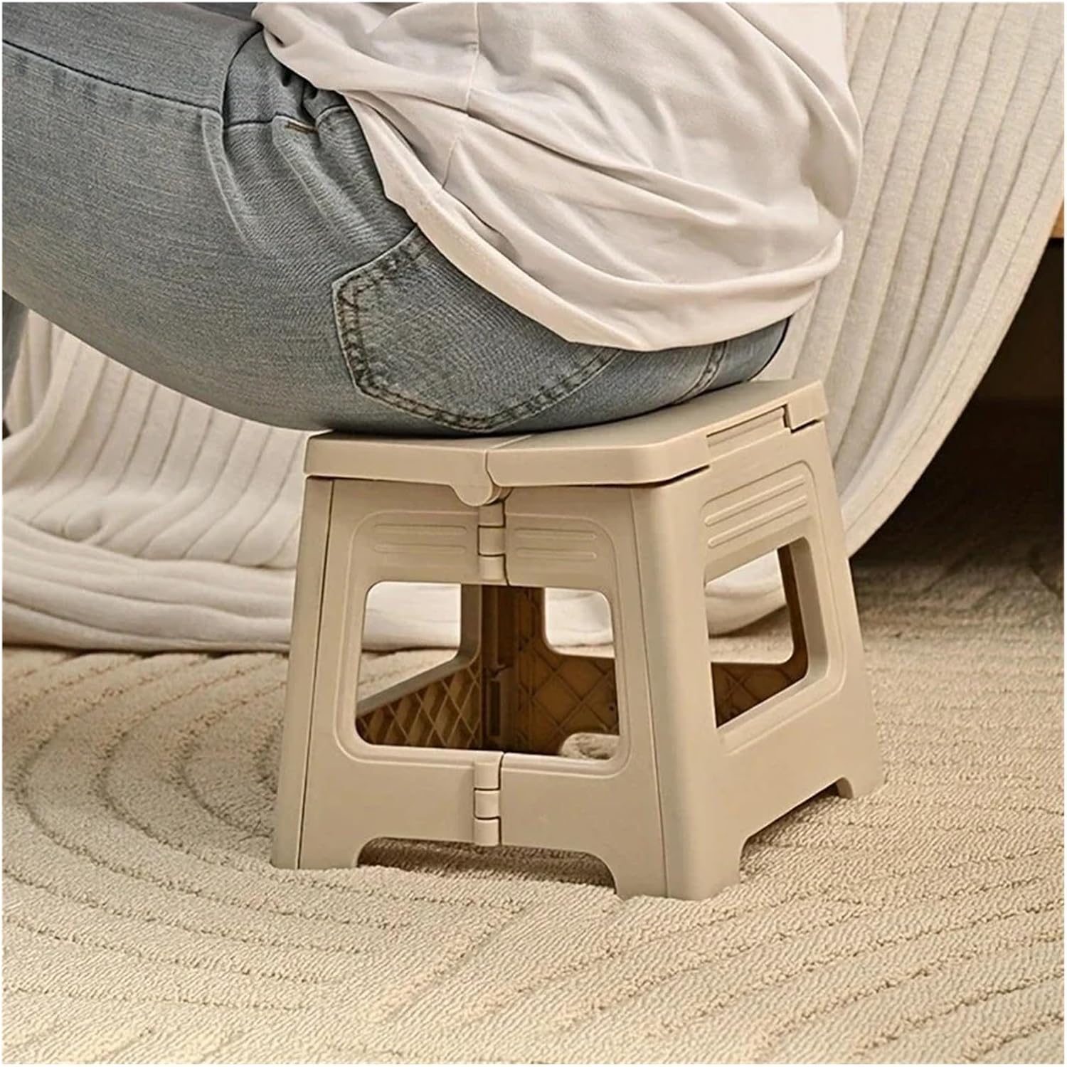 Lightweight Thickened Folding Stool,Portable Home Outdoor Camping,Simple and Integrated Design(S-White)