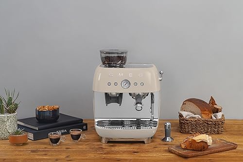 Miniatura 2 de Smeg Máquina de espresso semiautomática (crema)