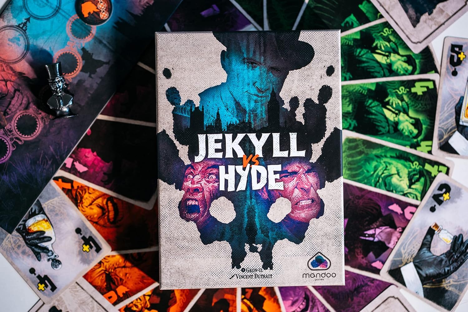 Jekyll VS Hyde - Jeu de société - Jeu 2 Joueurs - 10 Ans et Plus - Jeu de Cartes - Duel - Tactique et Rapide - Jeu de Plis - Blackrock Games
