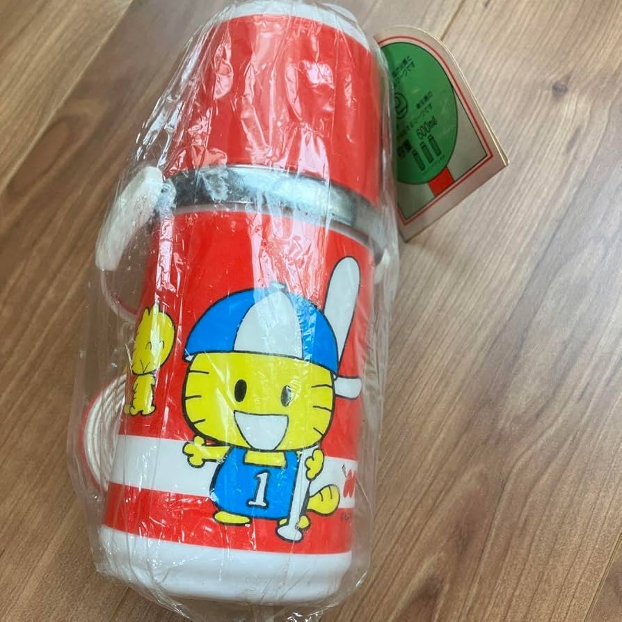 Amazon.co.jp: にゃんころりん ところはつえ 水筒 XFGK : おもちゃ