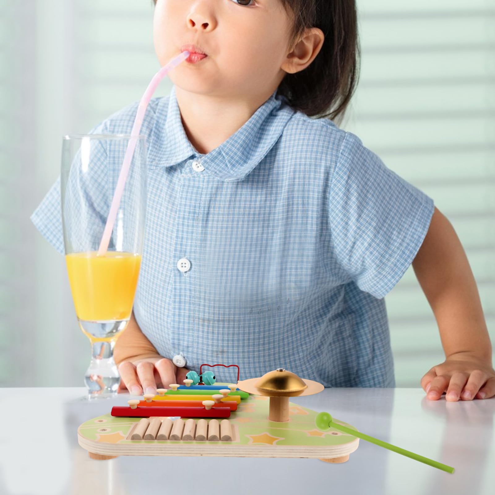 BESTonZON 1 ensemble de xylophone pour enfants - 4 instruments de musique en bois comprenant un tableau d'activités, des percussions à main et des cymbales. Jouet d'éveil sensoriel pour les