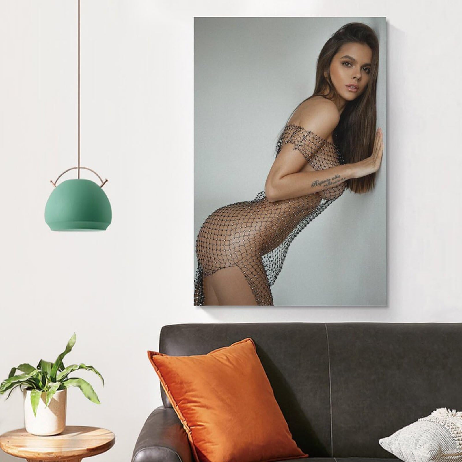 Amazon.com: Viki Odintcova - Póster sexy de modelo femenino (42) póster de  arte de pared, lienzo de desplazamiento, pintura, imagen, decoración de la  sala de estar, enmarcadasin marco, 12 x 18 pulgadas (