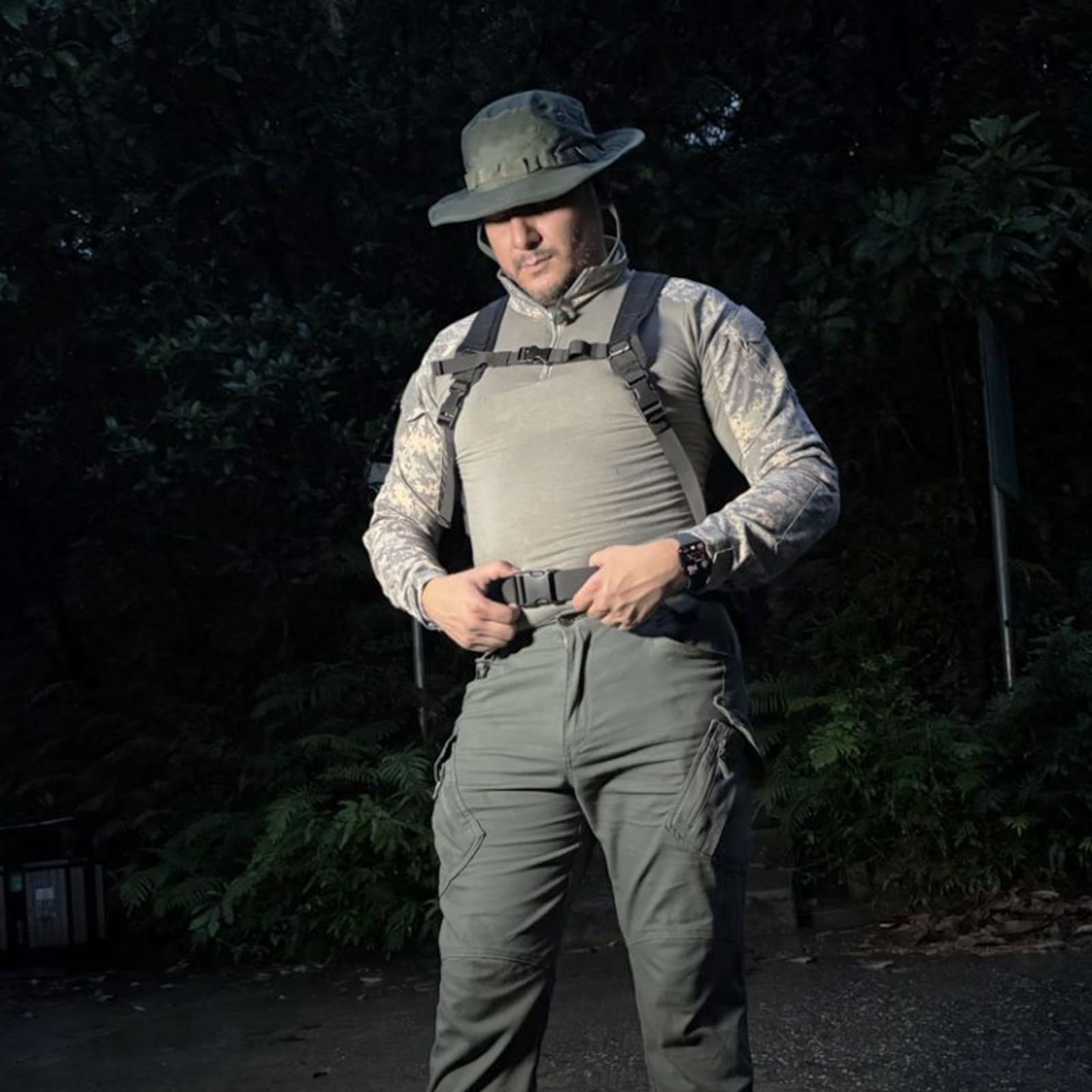 Cangurera táctica para hombre, bolsa de cintura Molle EDC para senderismo, pesca, escalada, correr, ciclismo, deportes al aire libre 3
