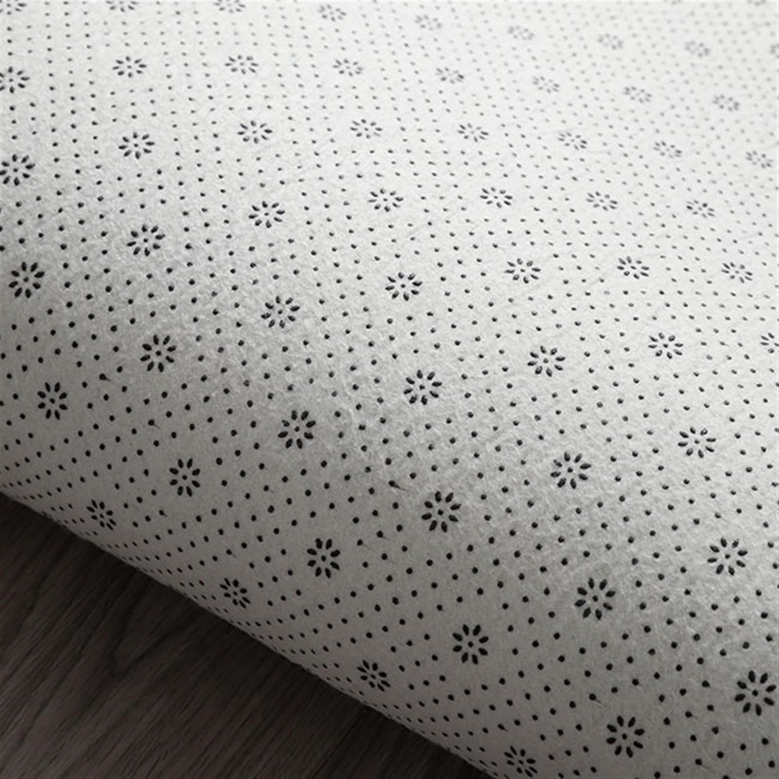 Miękka mata łazienkowa z mikrofibry owalny design antypoślizgowa chłonna 120 x 160 cm długie runo brązowa idealna do dekoracji łazienki przytulny i stylowy dywanik podłogowy