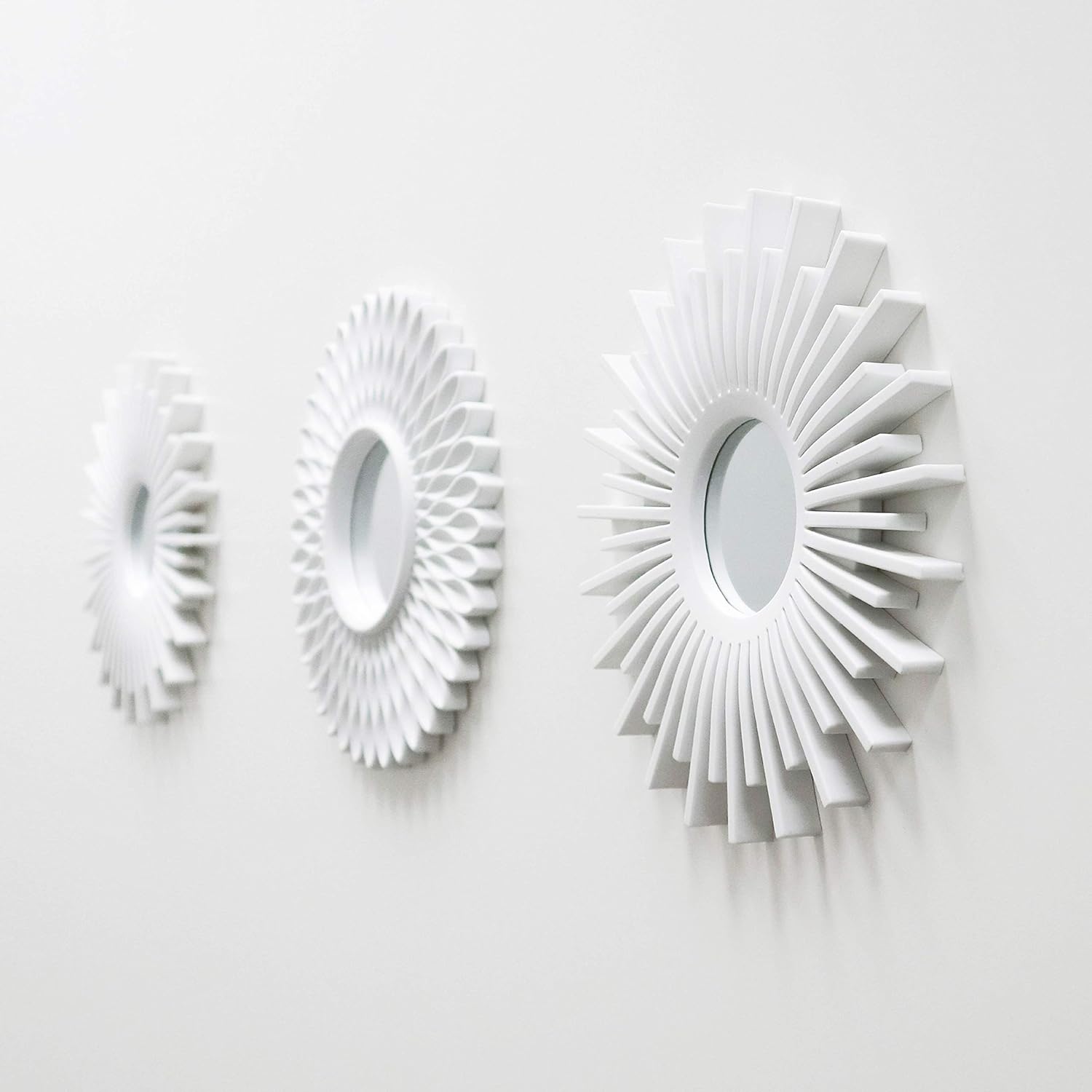 BONNYCO Wall Mirrors Pack of 3, Round White Mirrors for Home Decor, Bedroom and Room. Espejos Decorativos de Pared Sala Dormitorio, Circle Wall Decor Minimalist Vintage, Chic. Gifts for Women Mums - Image 3