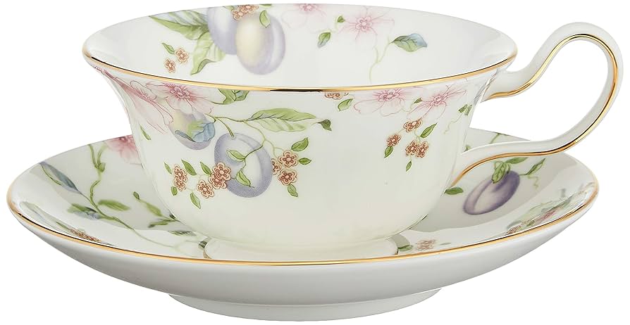 aki  スイートプラム カップ&ソーサー スク Amazon.co.jp: 【正規輸入品】ウェッジウッド スウィートプラム