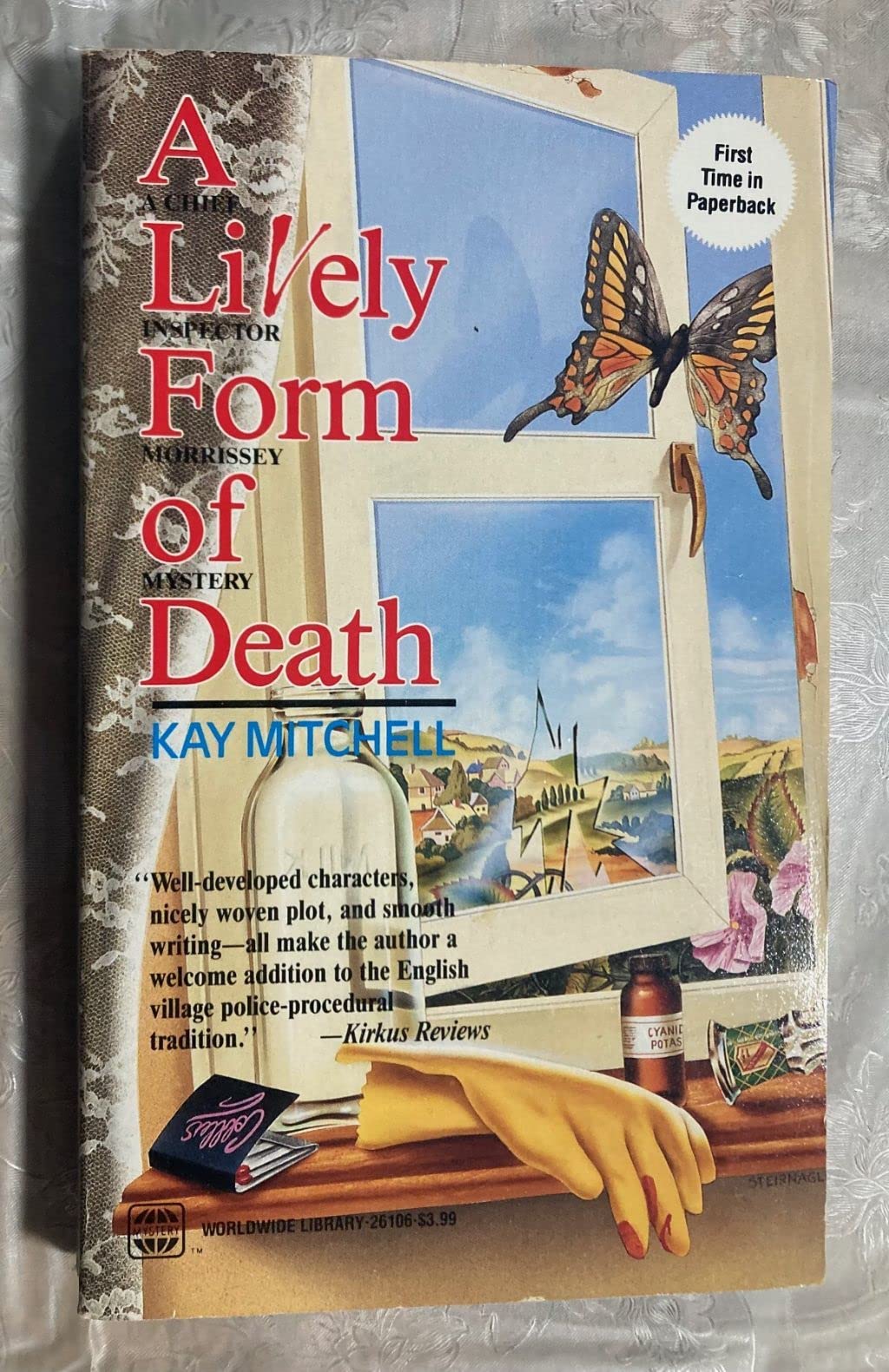 A Lively Form of Death: A Chief Inspector Morrissey Mystery Mitchell, Kay