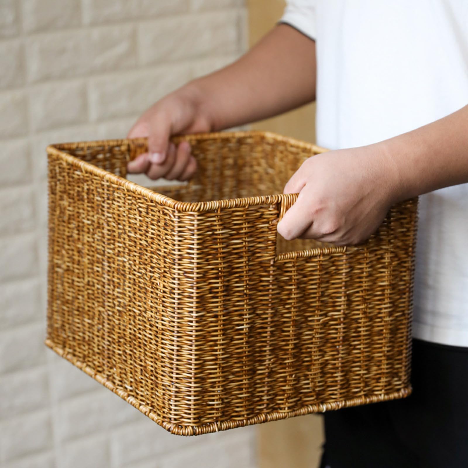 Cesto Portaoggetti In Rattan Vietnamita Con Coperchio E Inserti In Porcellana Blu – Cofano Decorativo Intrecciato A Mano – Dimensioni: 30,5x20x19,5 Cm