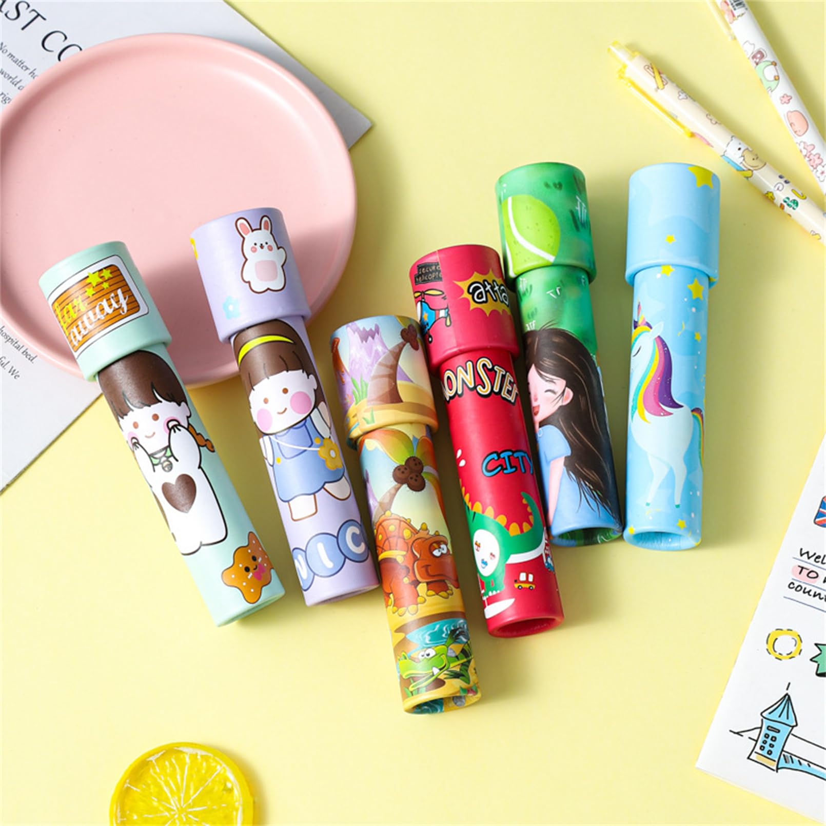 AM ANNAClassic Kaleidoscopes Toy, 5 Pcs Cute Educational Kaleidoscope Toy for Goodie Bag Stuffers,Kids Party Favors,Birthday Returns Gifts Random Color (5 Pcs Kaleidoscopes)