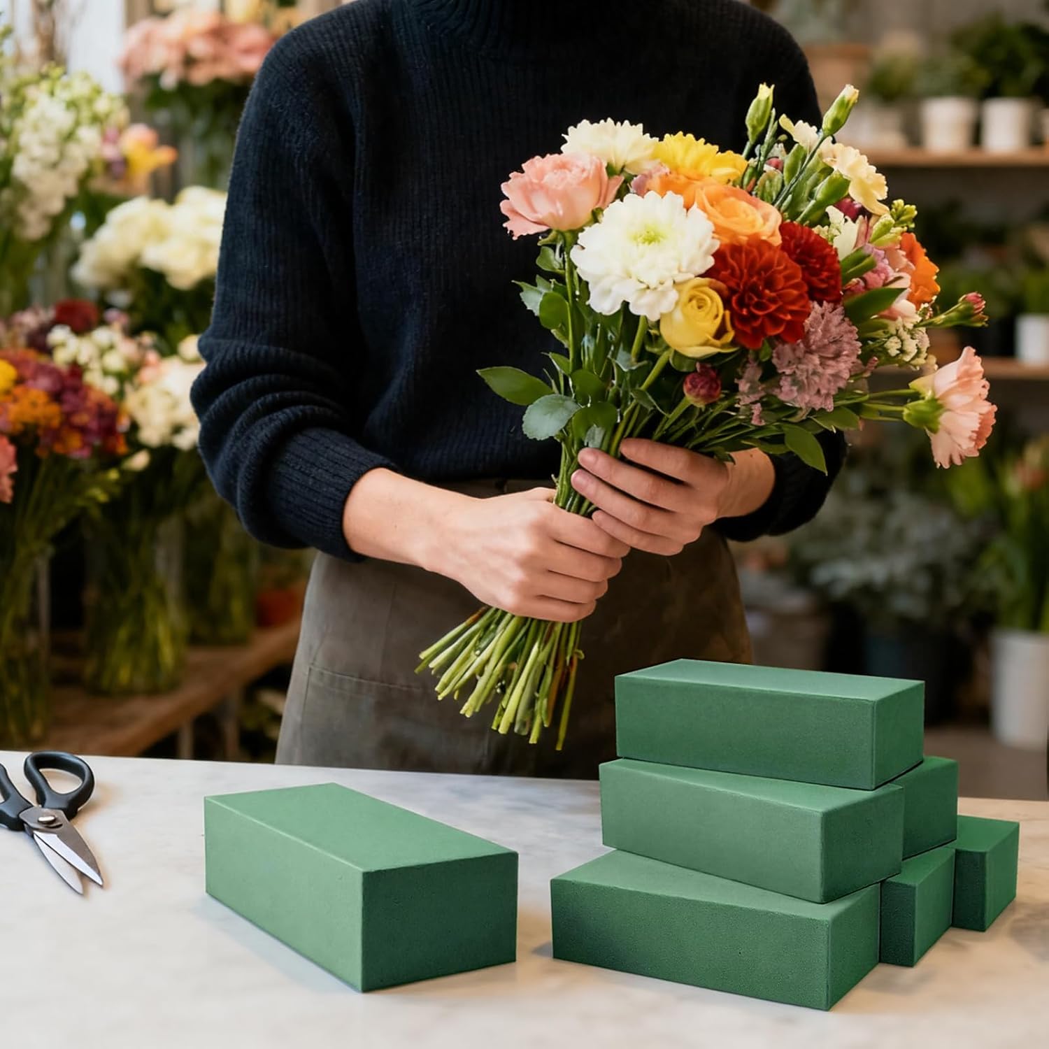 Prashent 72 Pcs Floral Foam Blocks, Green Wet Dry Flower Foam for Fresh & Artificial Flower Arrangements, DIY Craft Supplies for Centerpieces, Bouquets, Wedding & Home Décor (7.8” x 3.5” x 2.4”)