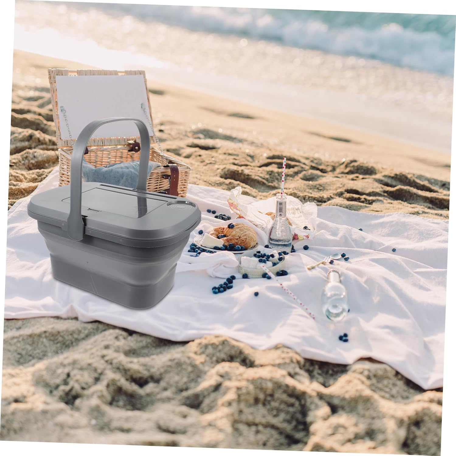 SUPVOX Outdoor Foldable Storage Basket Large Capacity Picnic Water Container for Camping Design for Spring Outings and Family Gatherings