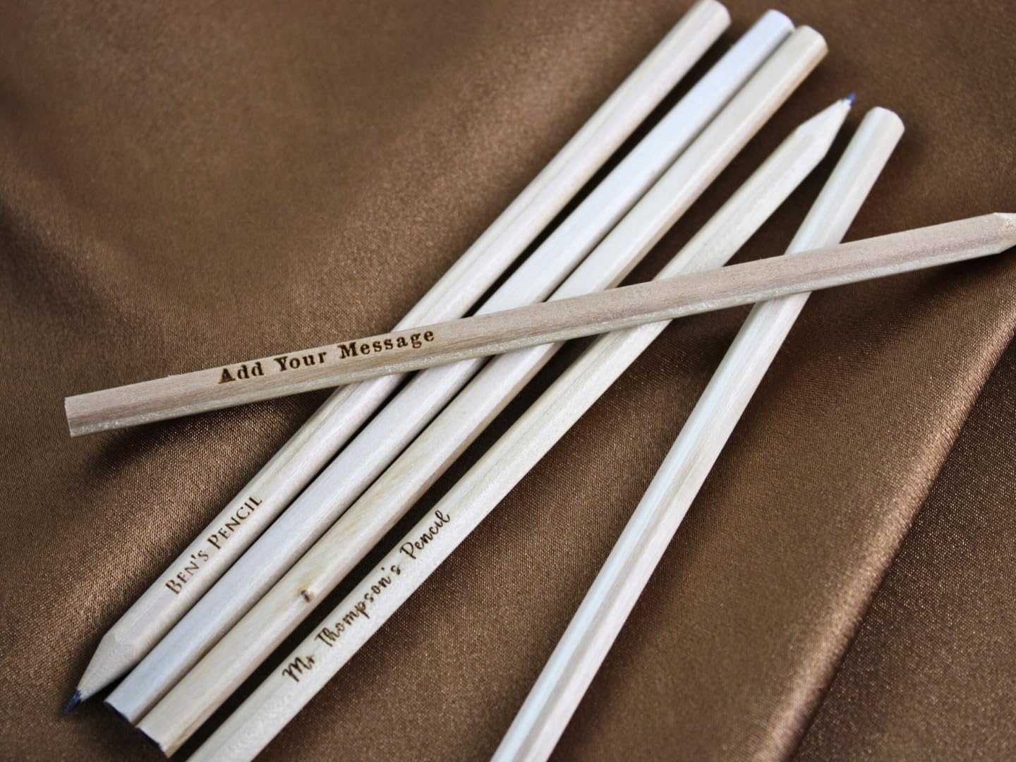Set mit 50 personalisierbaren Mitteilungen und Gravur, Naturstifte, Geschenk für Lehrer, Werbeförderung, Hochzeitsgeschenke