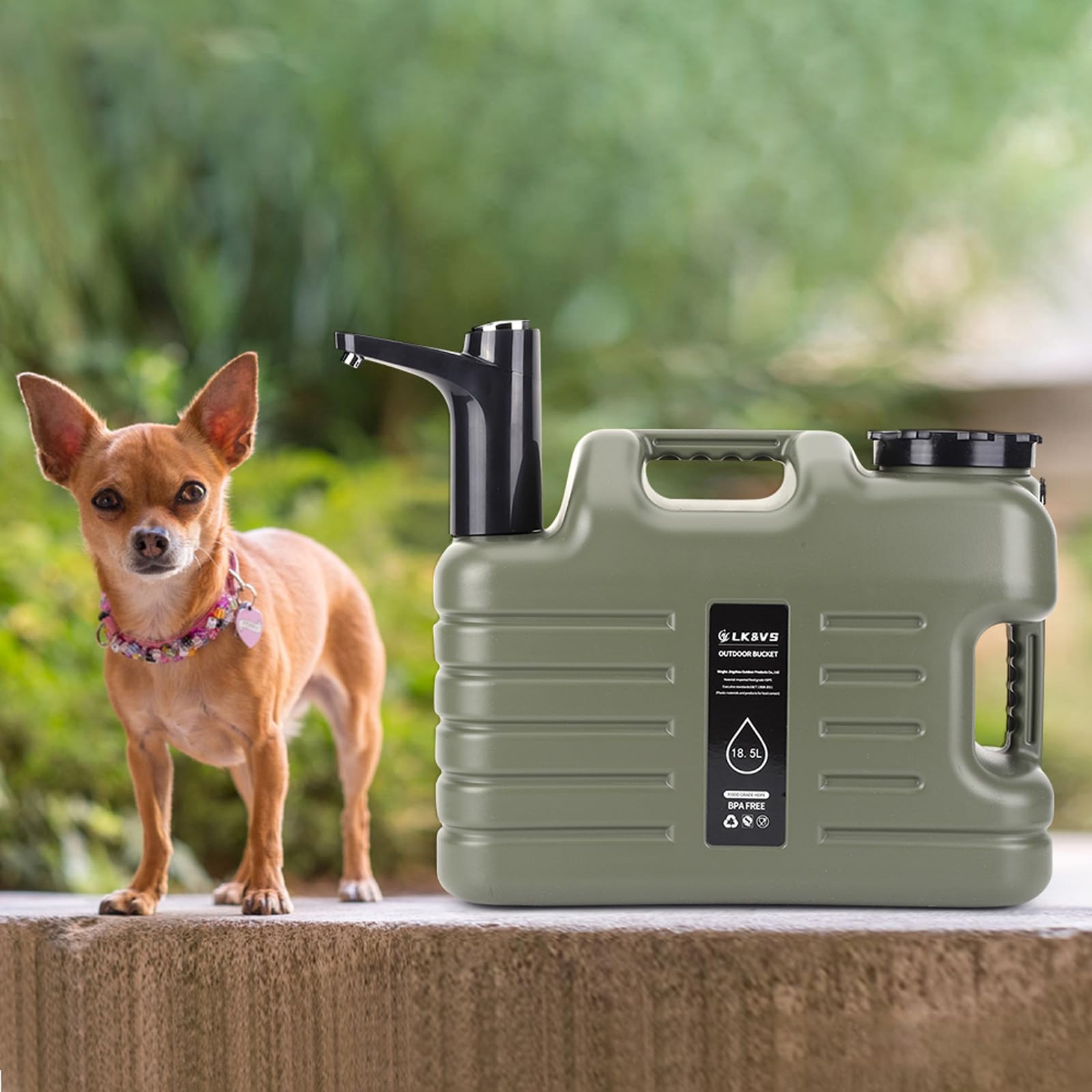 Tanica per acqua da 18,5 l, con rubinetto e pompa, serbatoio da campeggio senza BPA, portatile, per attività all'aperto