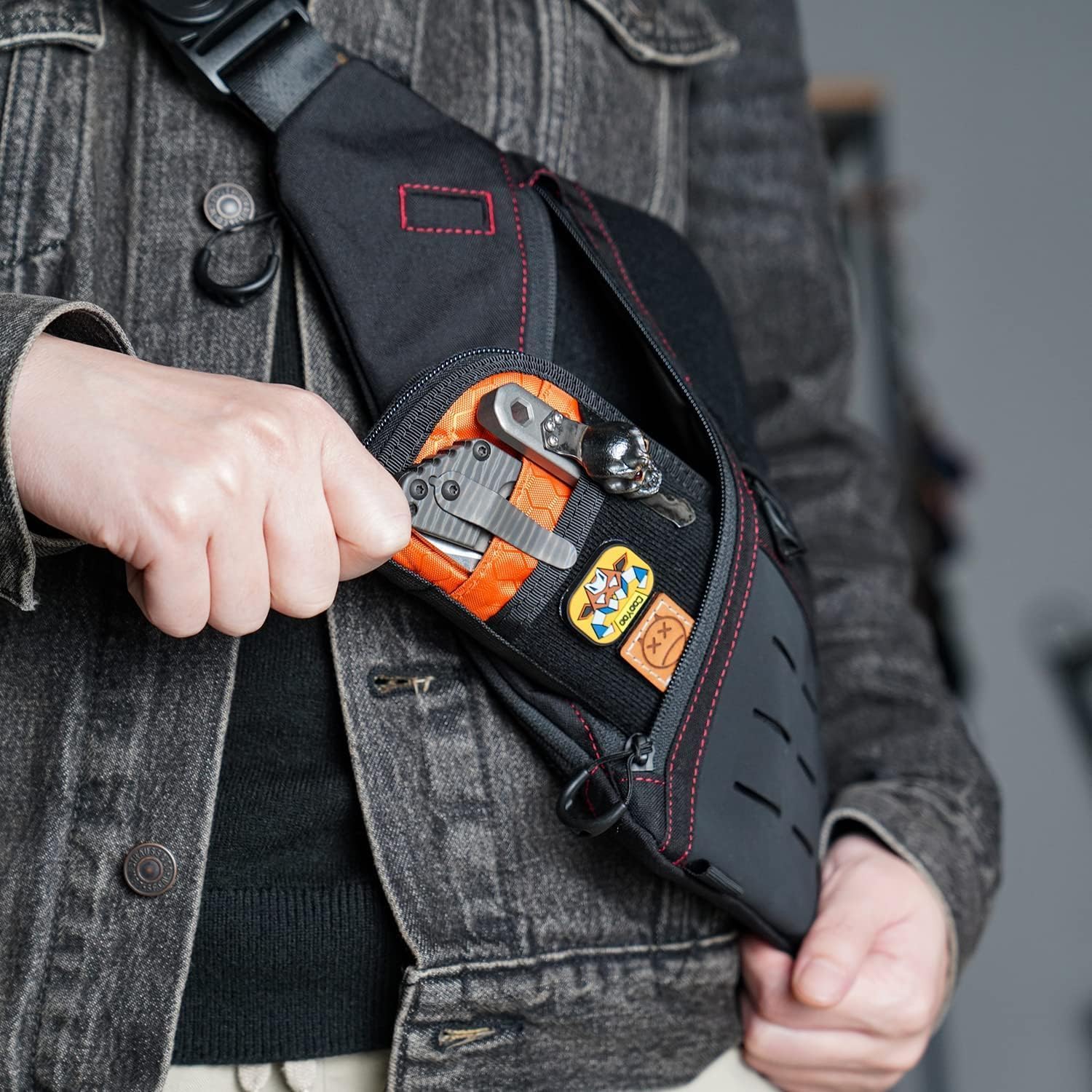 VIPERADE VE10 EDC Pouch Small Pocket Tool Pouch with 10 Compartments, Men's Pocket Organizer for Multitools, EDC Organizer with Patches Area for DIY - Image 7