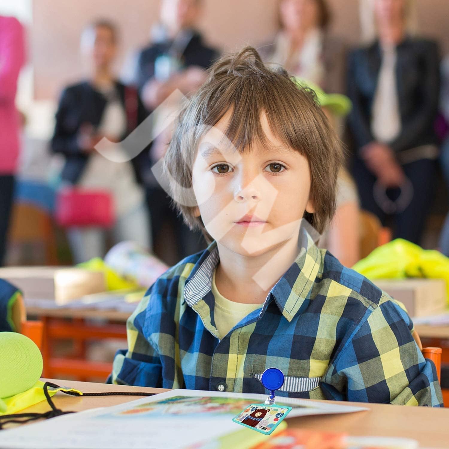 ラウンド型 格納式 ヨーヨーキーリング IDカードホルダー用 (100個パック、ブルー)