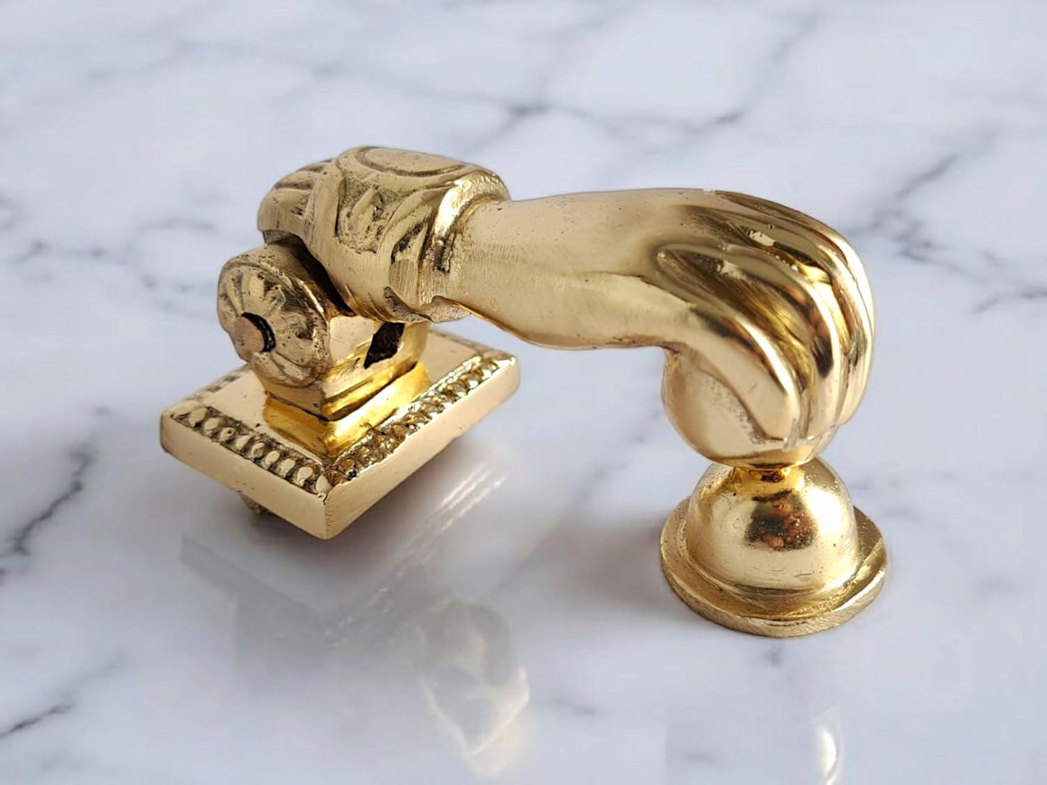 Handcrafted Brass Door Knocker - Elegant Fatima's Hand Design, Mirror Gold Finish, 10,5cm Height